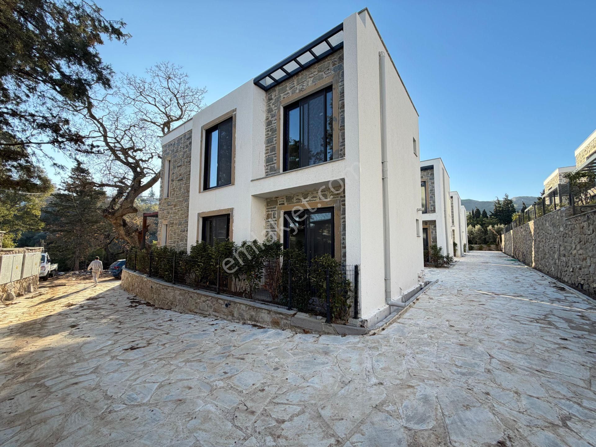 Bodrum Dereköy‘de Satılık 2+1 Bahçe Katı Daire - Görsel 3