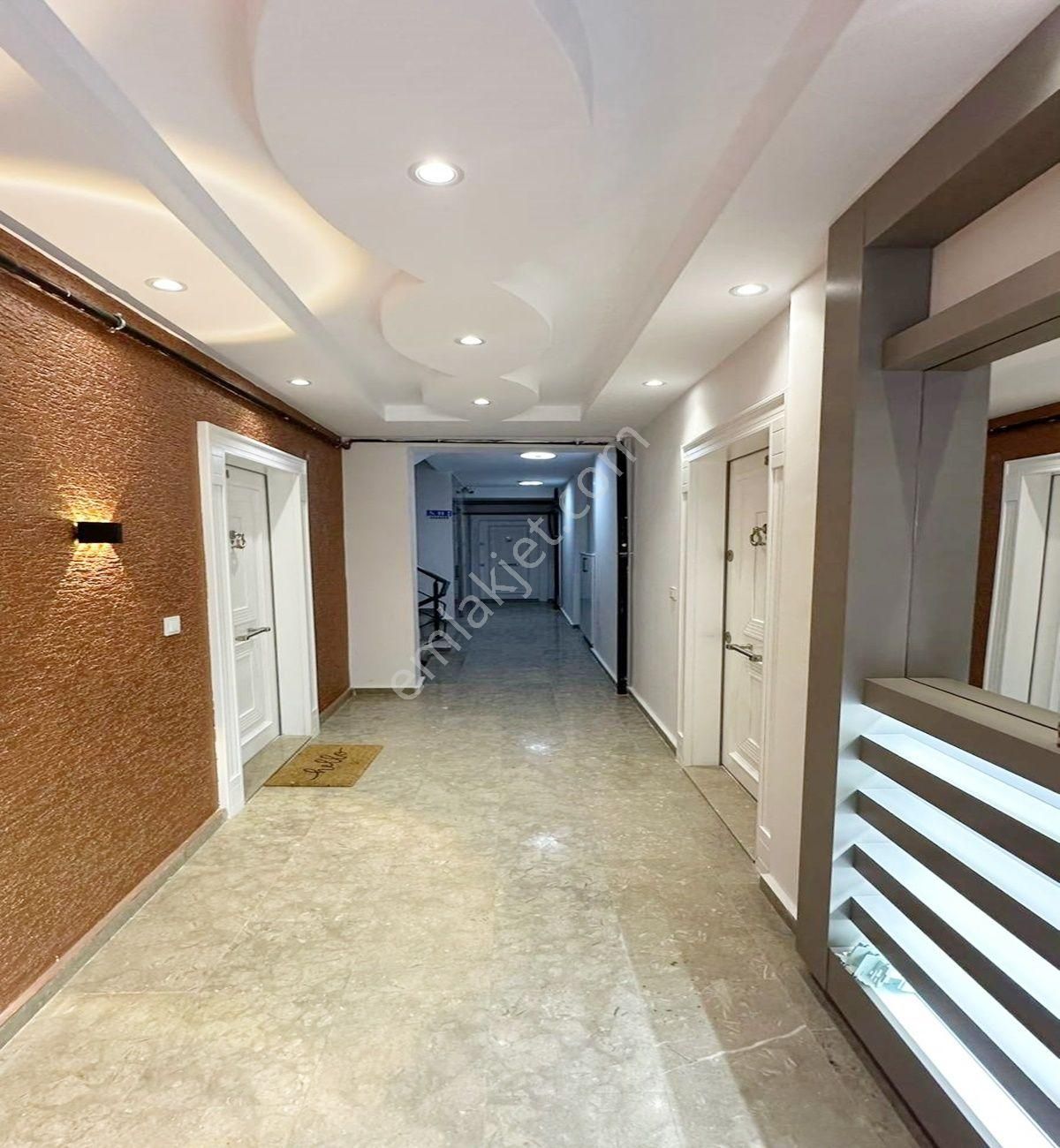 Avcılar Ambarlıda 2+1 Deniz Manzaralı Sıfır Otoparklı Daire - Görsel 3