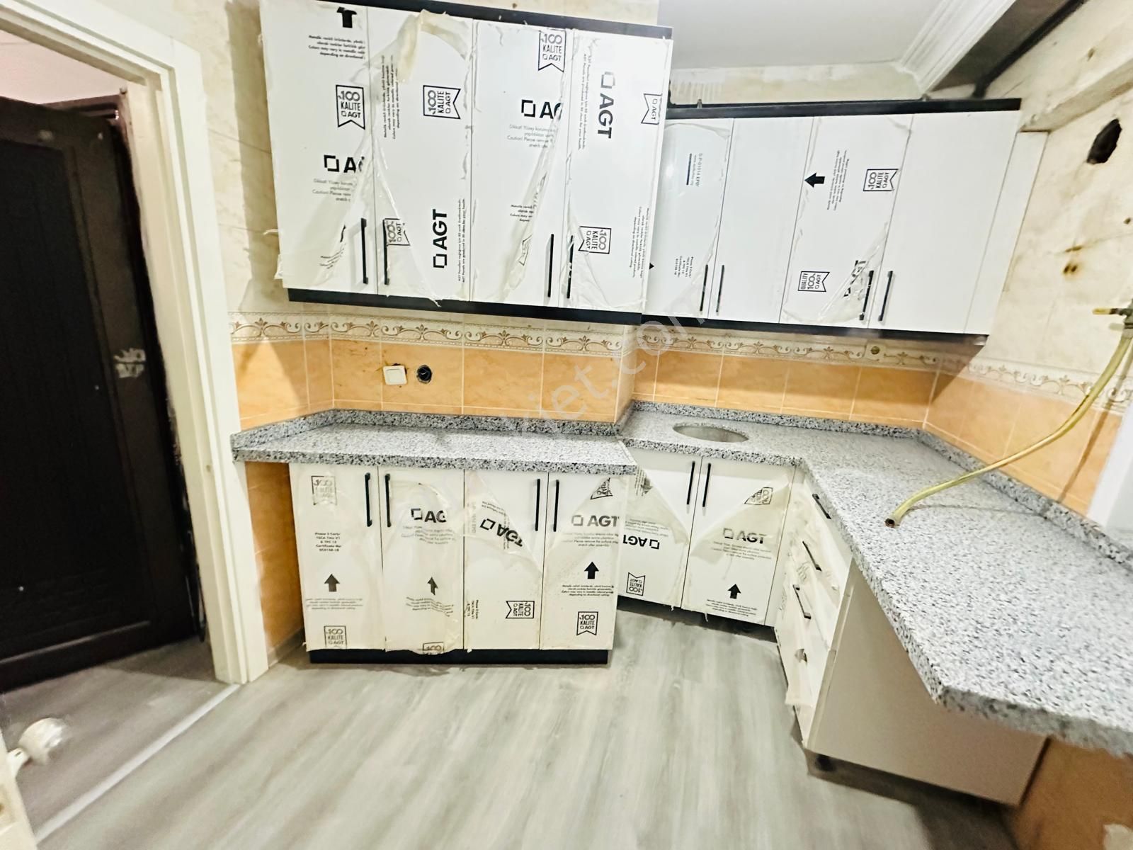 Has Seba'dan İnönü Mh 2+1 85m2 Yeni Yapı Caddeye Yakın Daire - Görsel 13