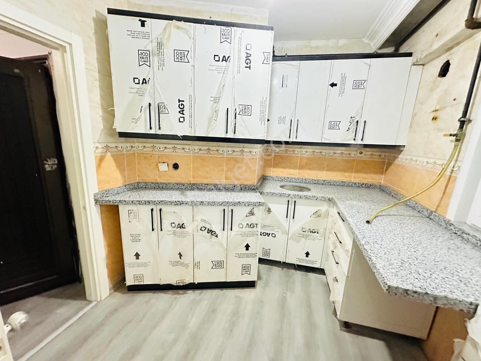 Has Seba'dan İnönü Mh 2+1 85m2 Yeni Yapı Caddeye Yakın Daire - Görsel 14