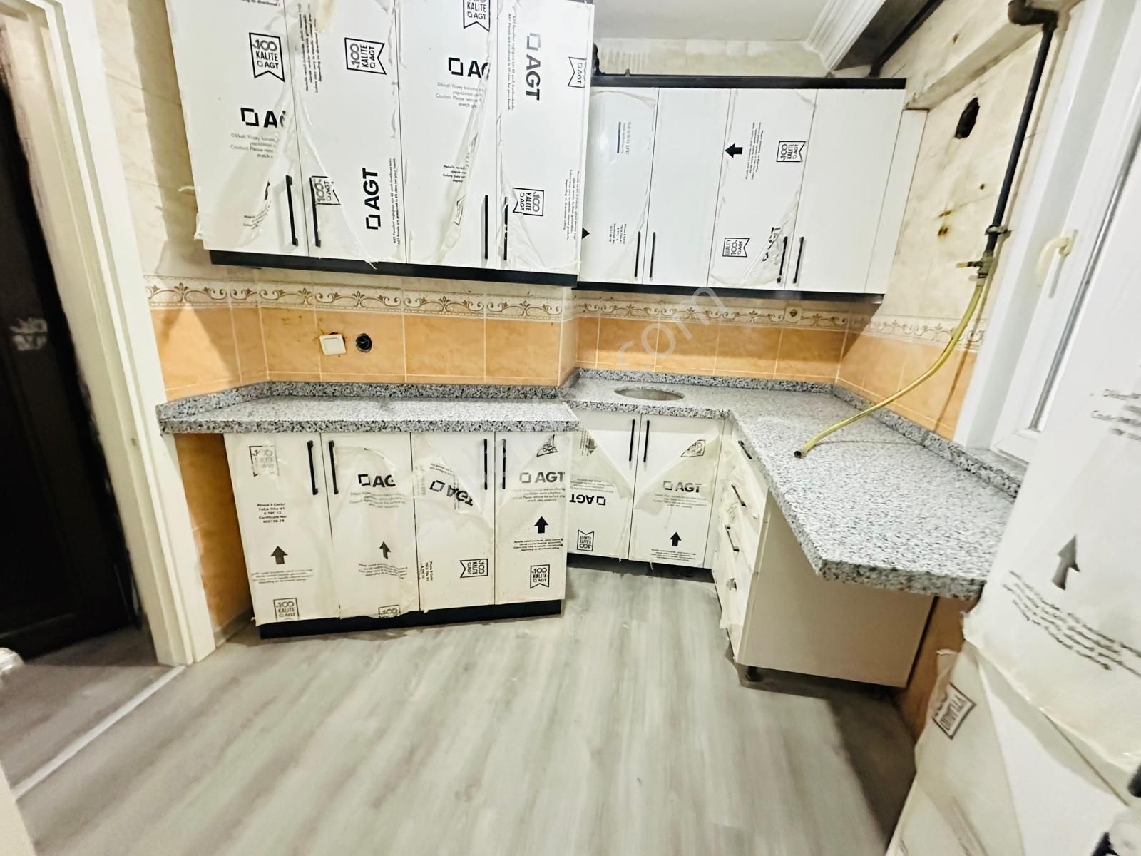 Has Seba'dan İnönü Mh 2+1 85m2 Yeni Yapı Caddeye Yakın Daire - Görsel 15