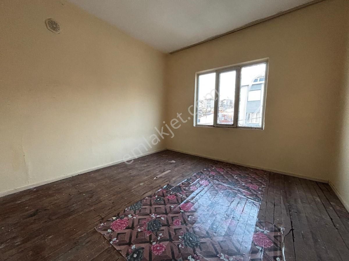 İzmir Selçuk Zafer Mahallesinde Satılık Bahçeli Müstakil Ev - Görsel 12