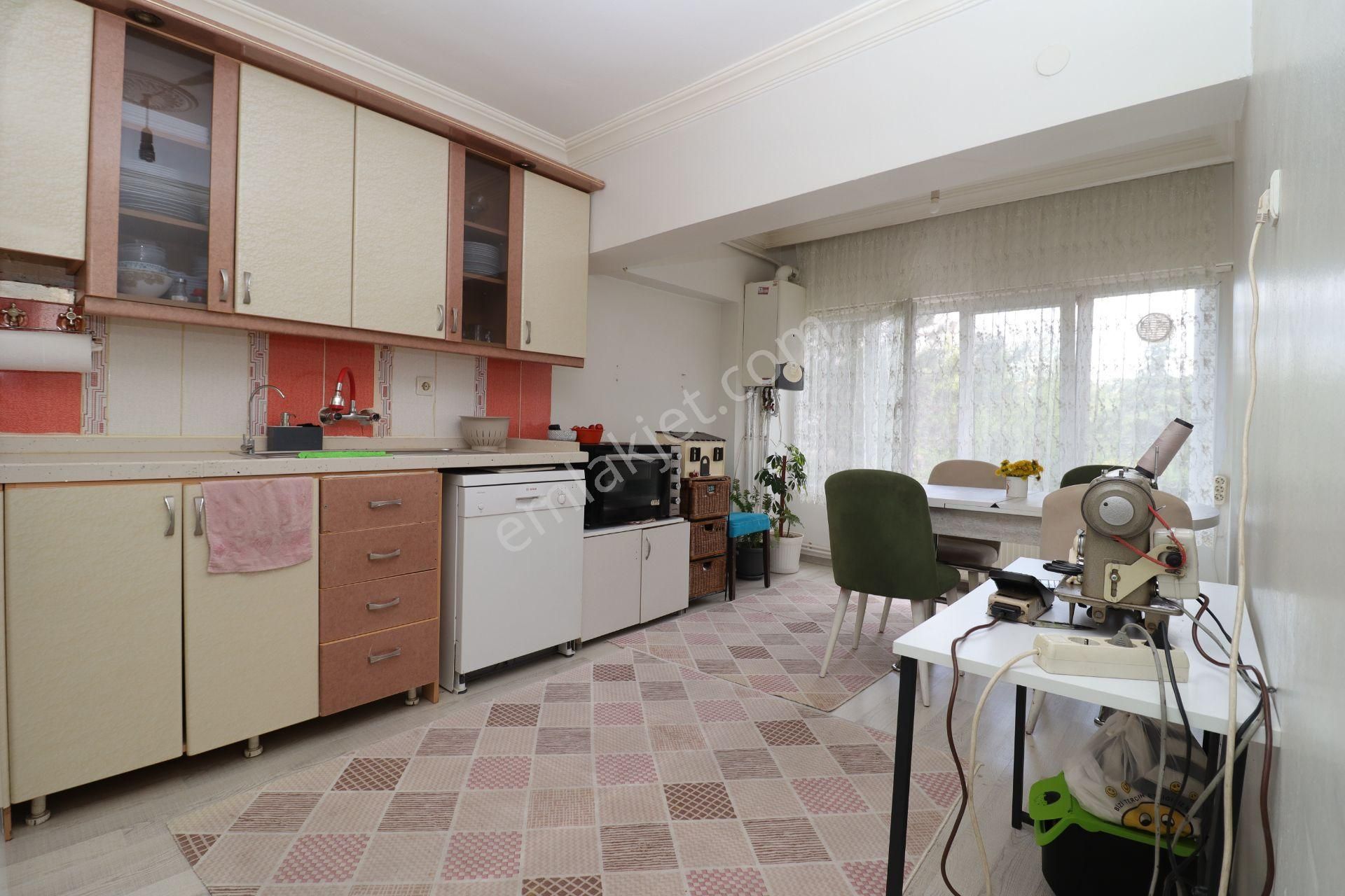 Akif'ten Ana Cadde Üzeri Site İçi Oğuzlar Mah 3+1 Satılık Daire - Görsel 6