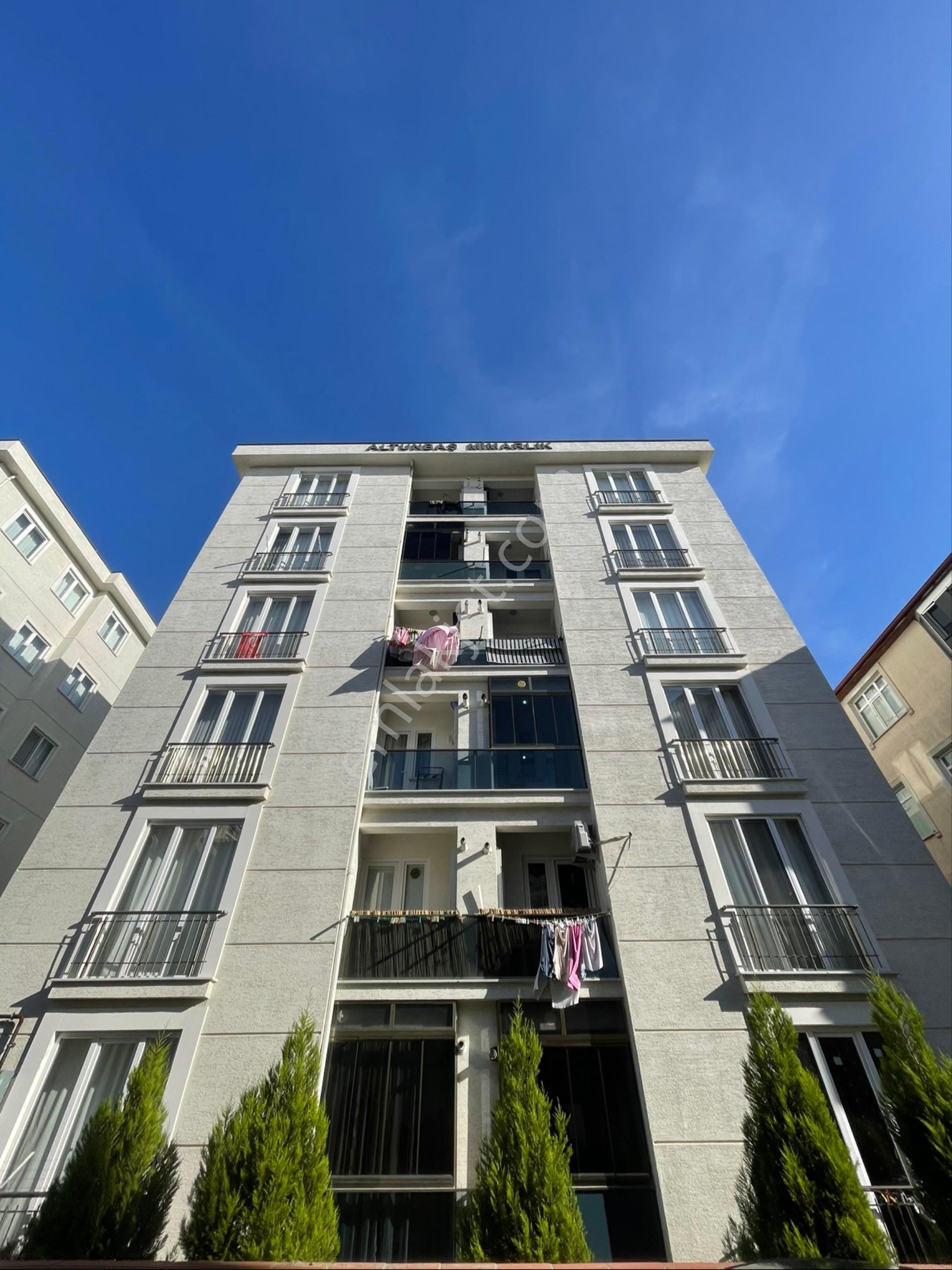 Koru Emlak'tan Satılık 2+1 Krediye Uygun Fırsat Daire