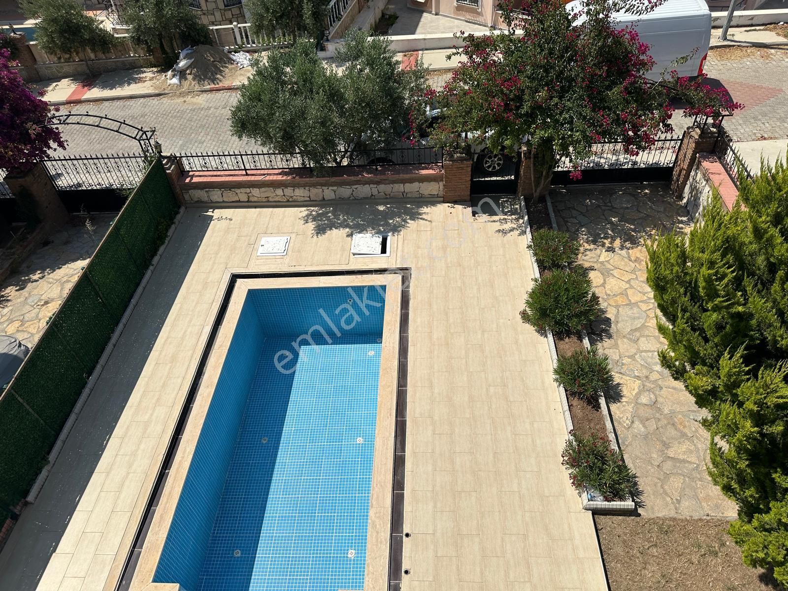 Didim Altınkum Mah. 4+1 Havuzlu Bahçeli Müstakil Villa Eşyalı 6 Yaşında Denize 1200 Mt - Görsel 24