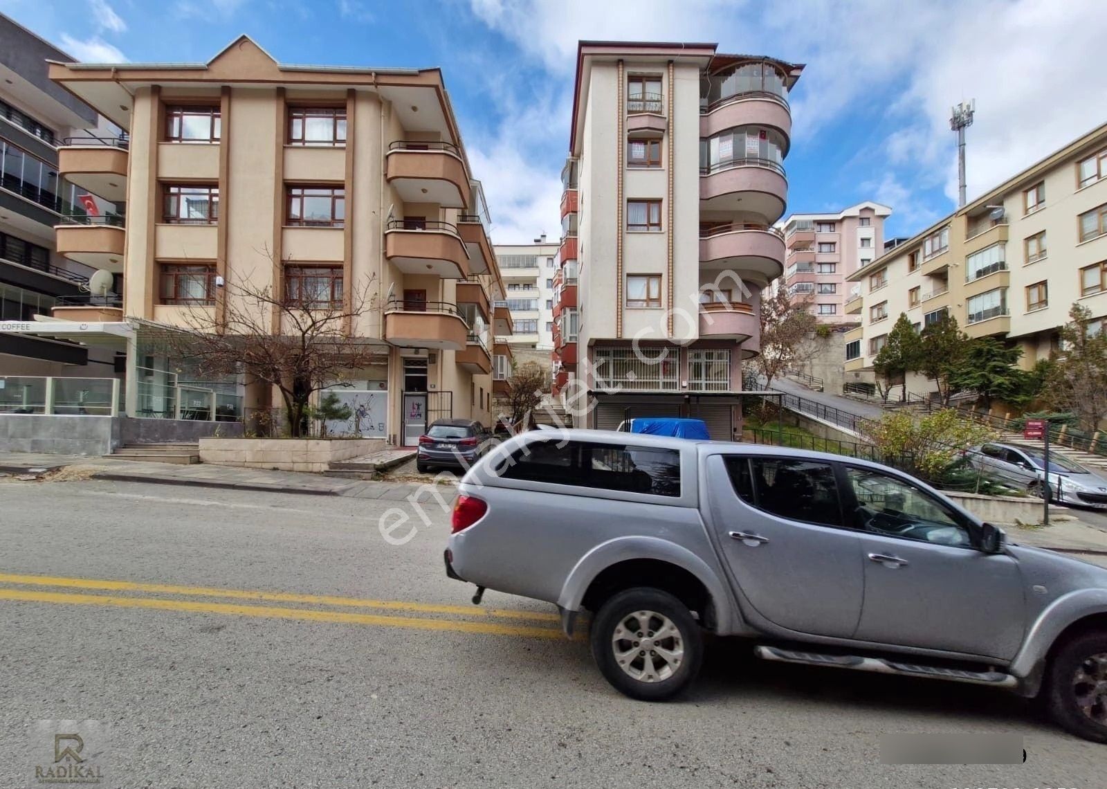 Birlik Mahallesi 471. Sokakta Ara Katta M2 Si Yüksek Kiralık 4+1 Daire ............ - Görsel 35