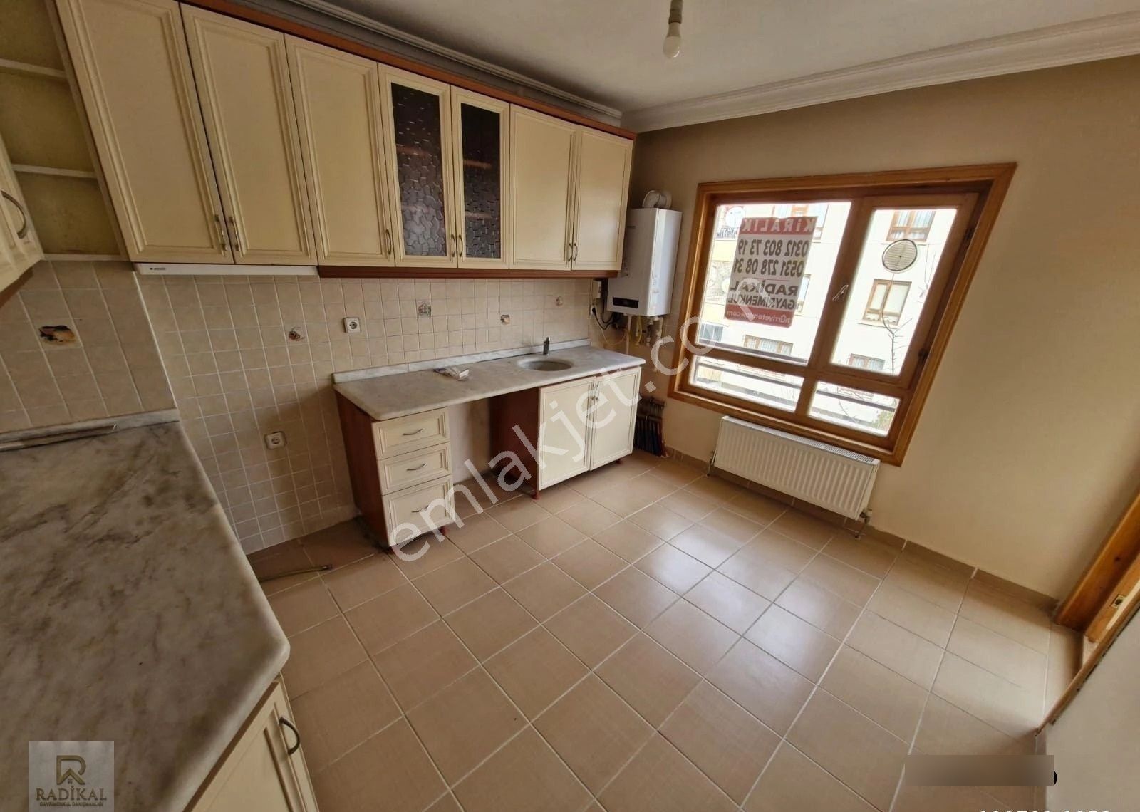 Birlik Mahallesi 471. Sokakta Ara Katta M2 Si Yüksek Kiralık 4+1 Daire ............ - Görsel 21