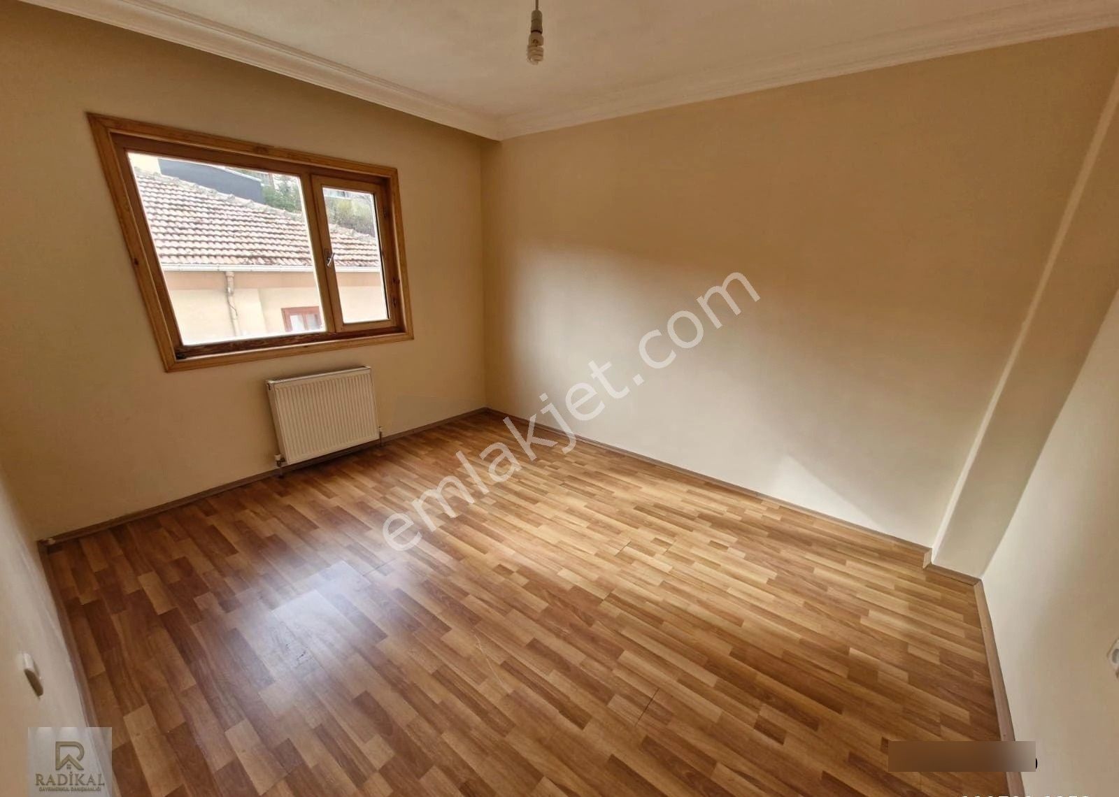 Birlik Mahallesi 471. Sokakta Ara Katta M2 Si Yüksek Kiralık 4+1 Daire ............ - Görsel 19