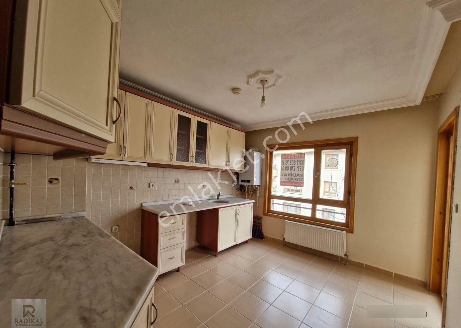 Birlik Mahallesi 471. Sokakta Ara Katta M2 Si Yüksek Kiralık 4+1 Daire ............ - Görsel 11