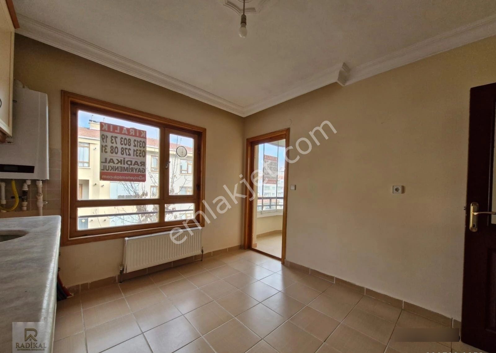 Birlik Mahallesi 471. Sokakta Ara Katta M2 Si Yüksek Kiralık 4+1 Daire ............ - Görsel 15