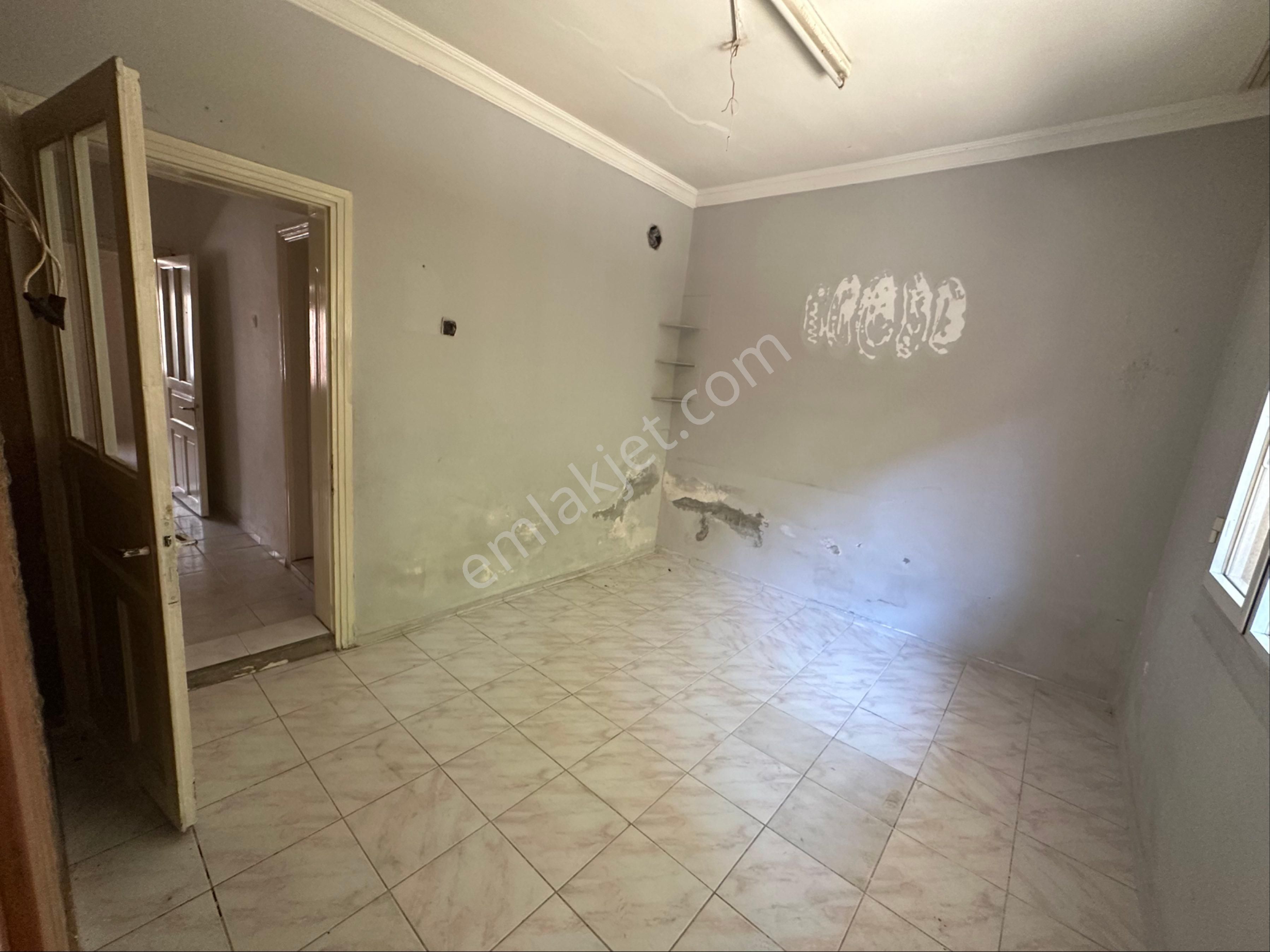 Çamdibi Gazi Osman Paşa Mahallesinde Satılık Bina - Görsel 14