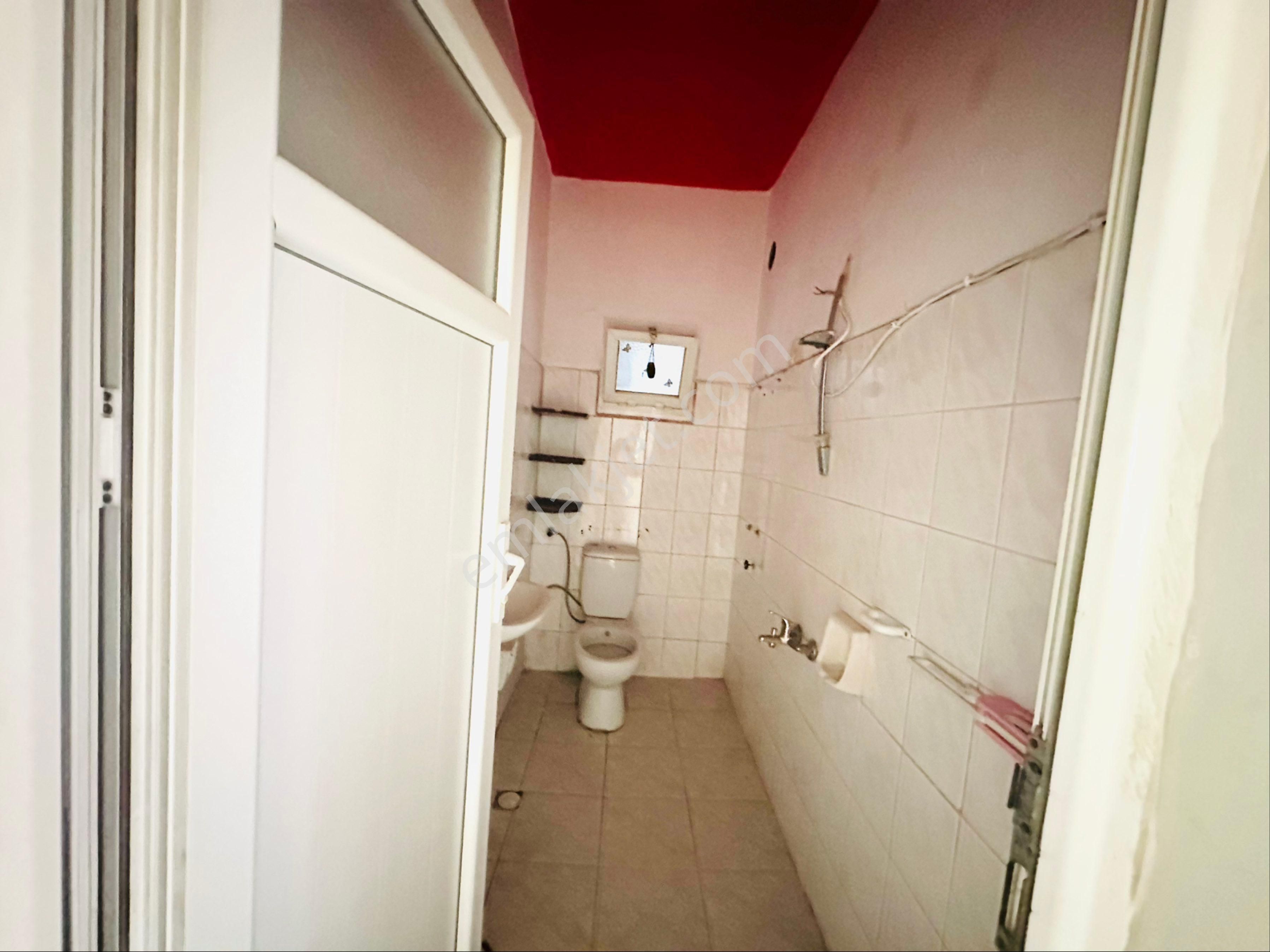 Çamdibi Gazi Osman Paşa Mahallesinde Satılık Bina - Görsel 13