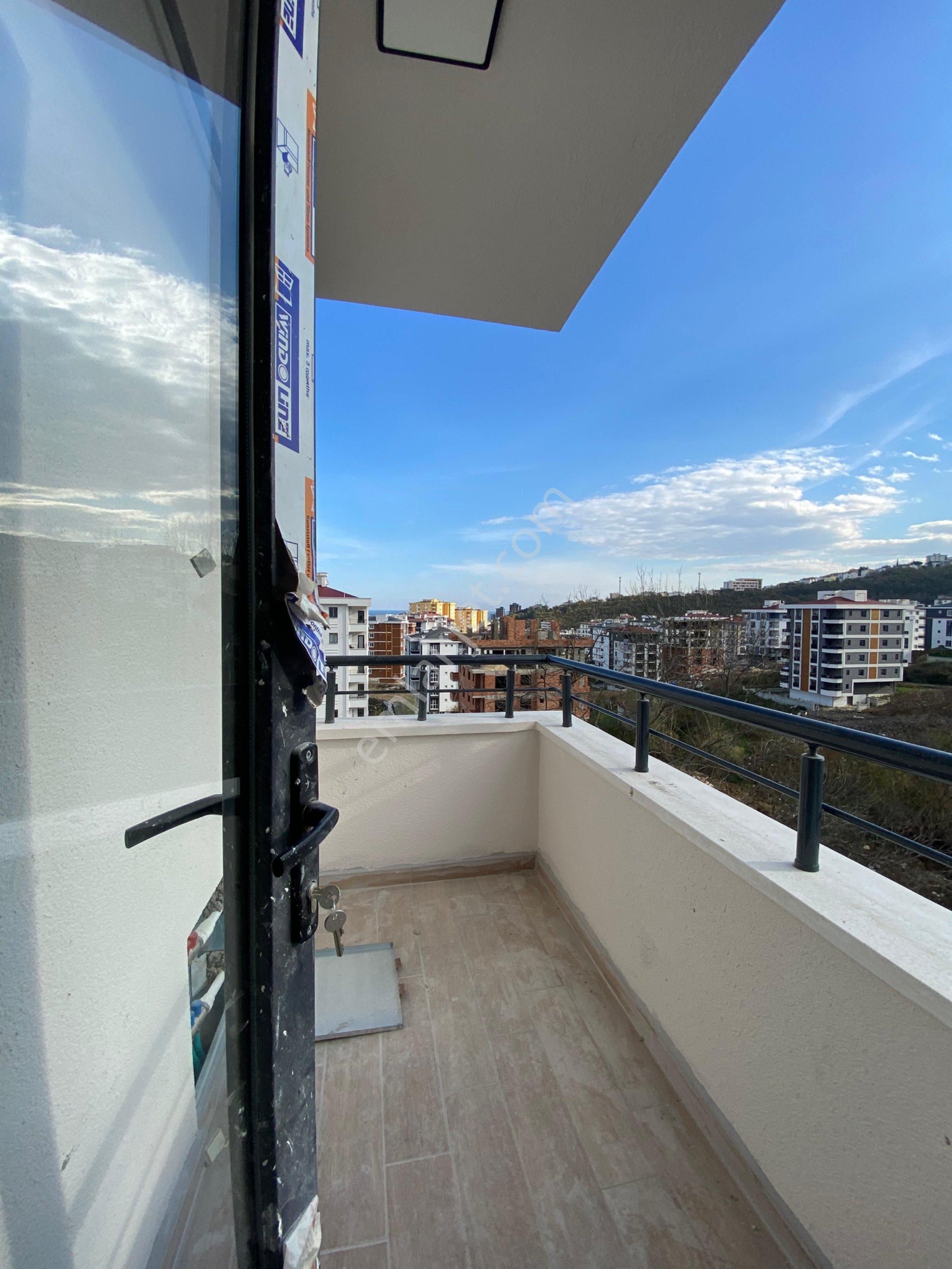 Körfez'de Havuzlu Sitede Fırsat Satılık 1+1 Daire!! - Görsel 6