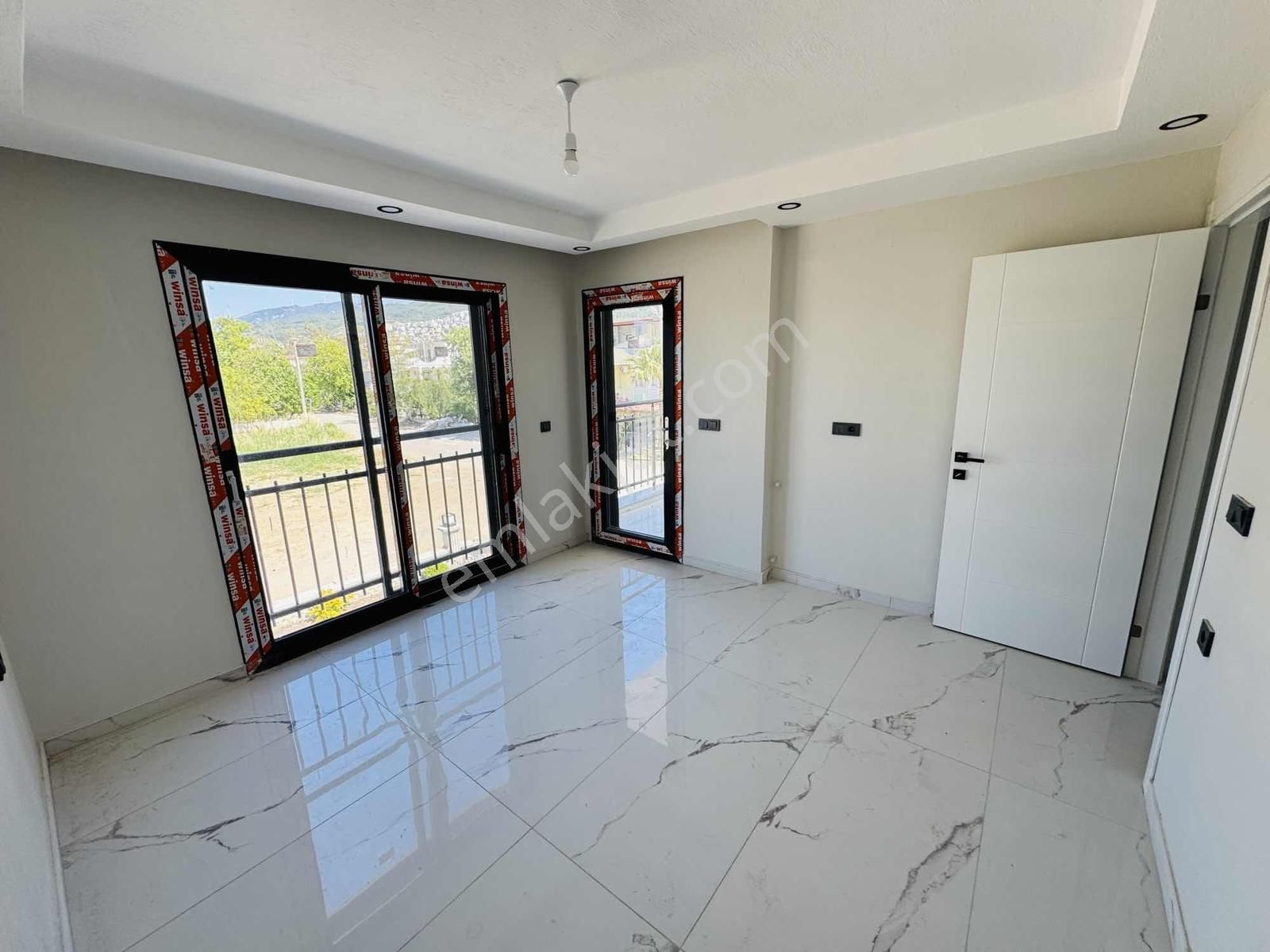 Güzelçamlı'da Denize 600 Mt Tam Müstakil Havuzlu 3+1 Villa - Görsel 30