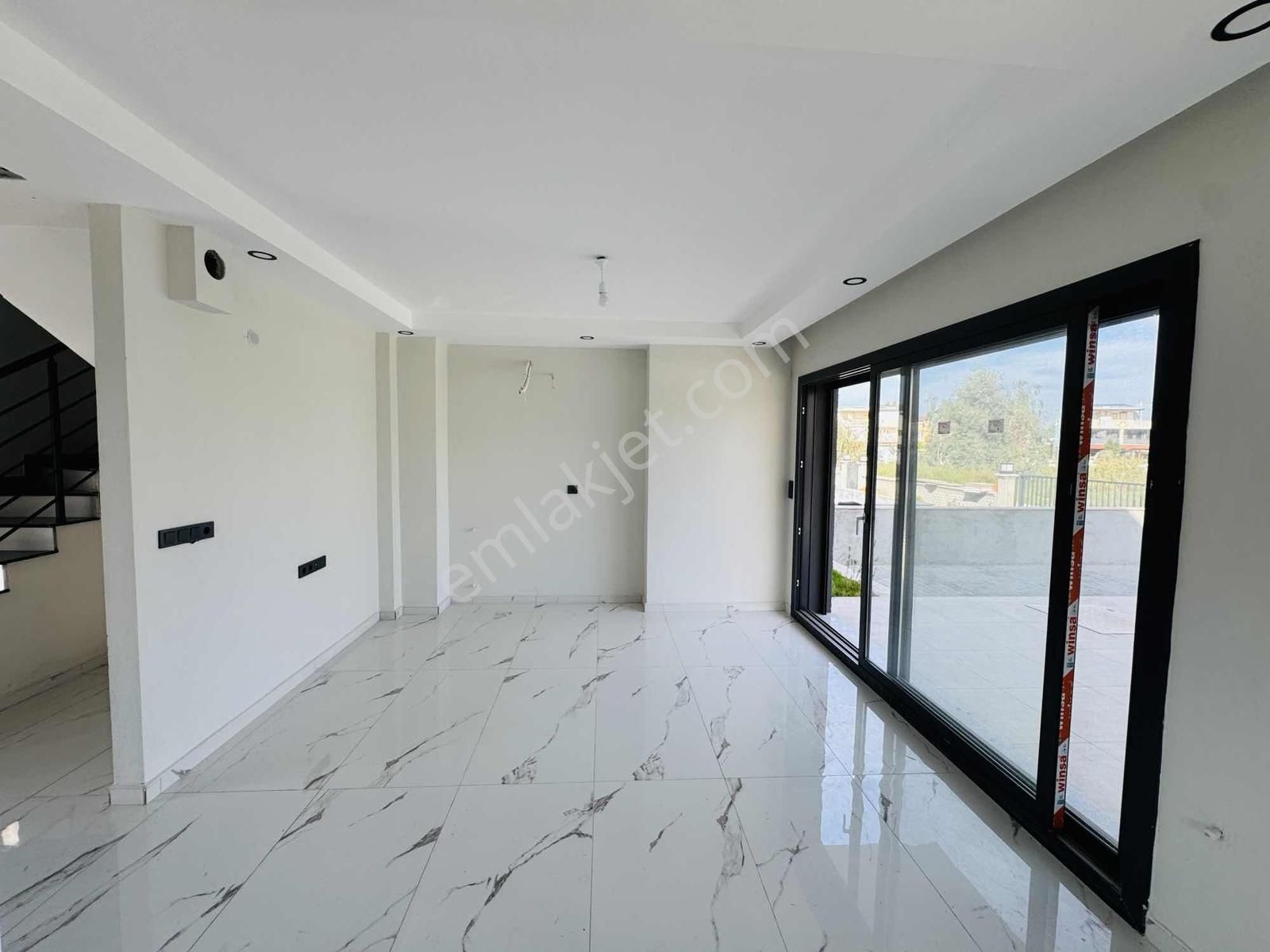 Güzelçamlı'da Denize 600 Mt Tam Müstakil Havuzlu 3+1 Villa - Görsel 23