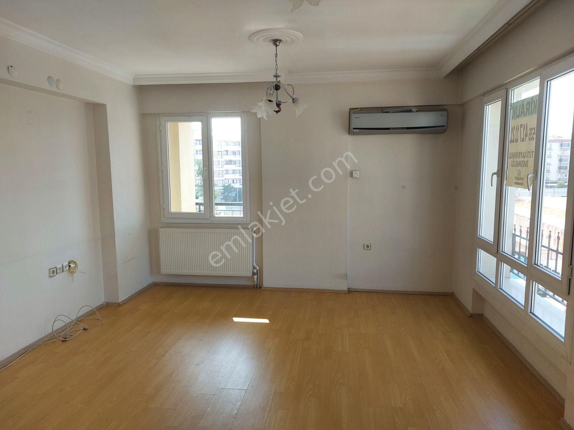 Buca Yıldız Mahallesi Klimalı Doğalgazlı Asansörlü Site İçi 3+1 - Görsel 8