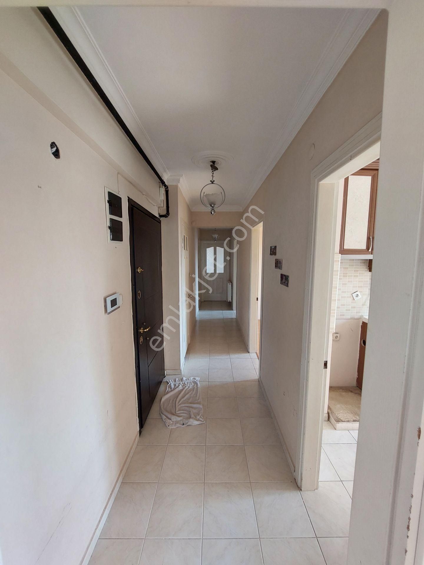 Buca Yıldız Mahallesi Klimalı Doğalgazlı Asansörlü Site İçi 3+1 - Görsel 12