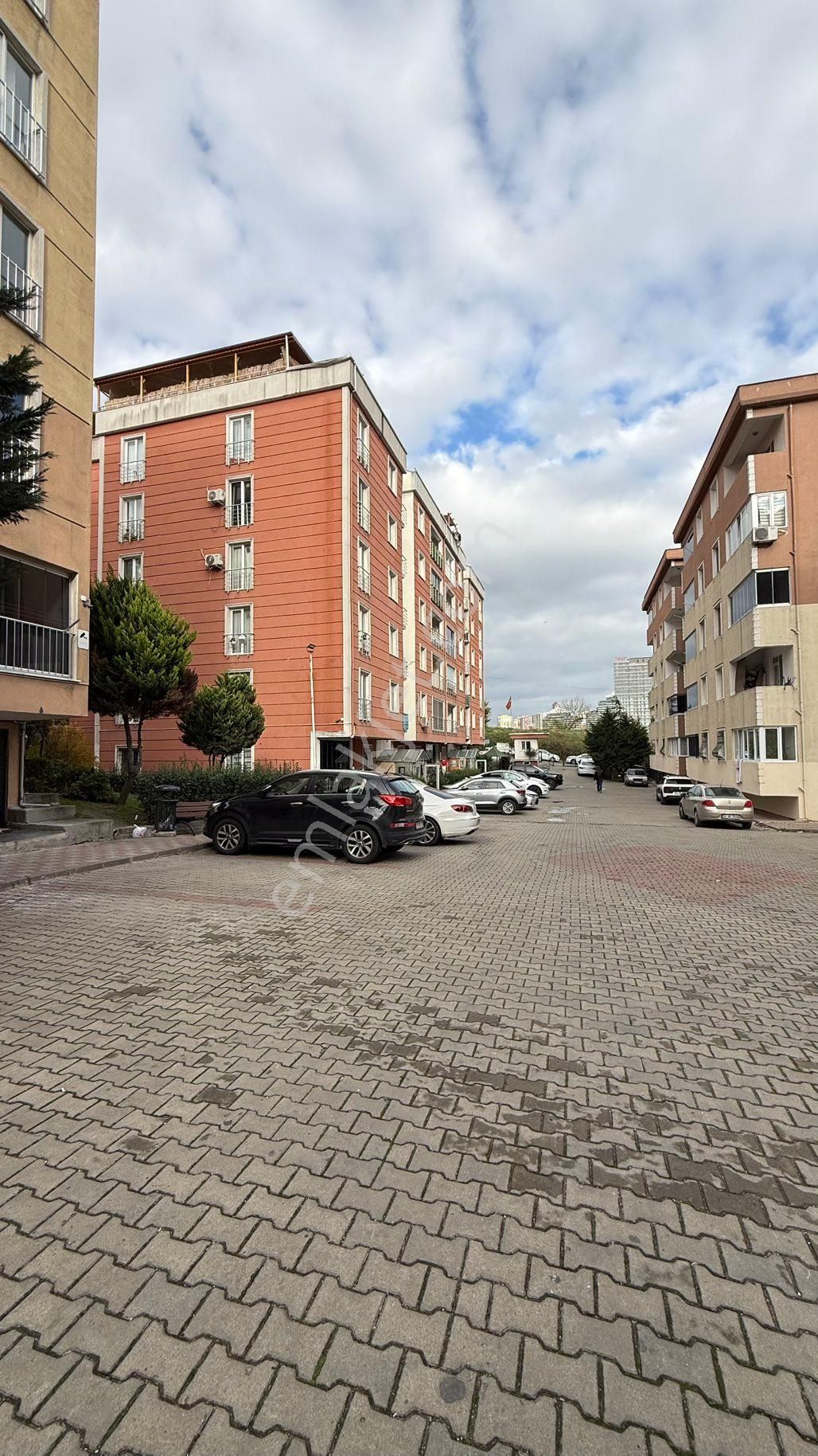 Metrobüse 1dk Kiralık 2+1 Dubleks Amerikan Mutfak - Görsel 30