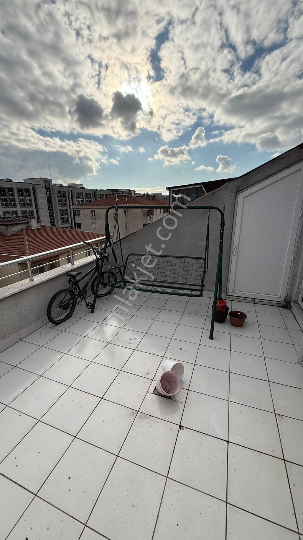 Metrobüse 1dk Kiralık 2+1 Dubleks Amerikan Mutfak - Görsel 26