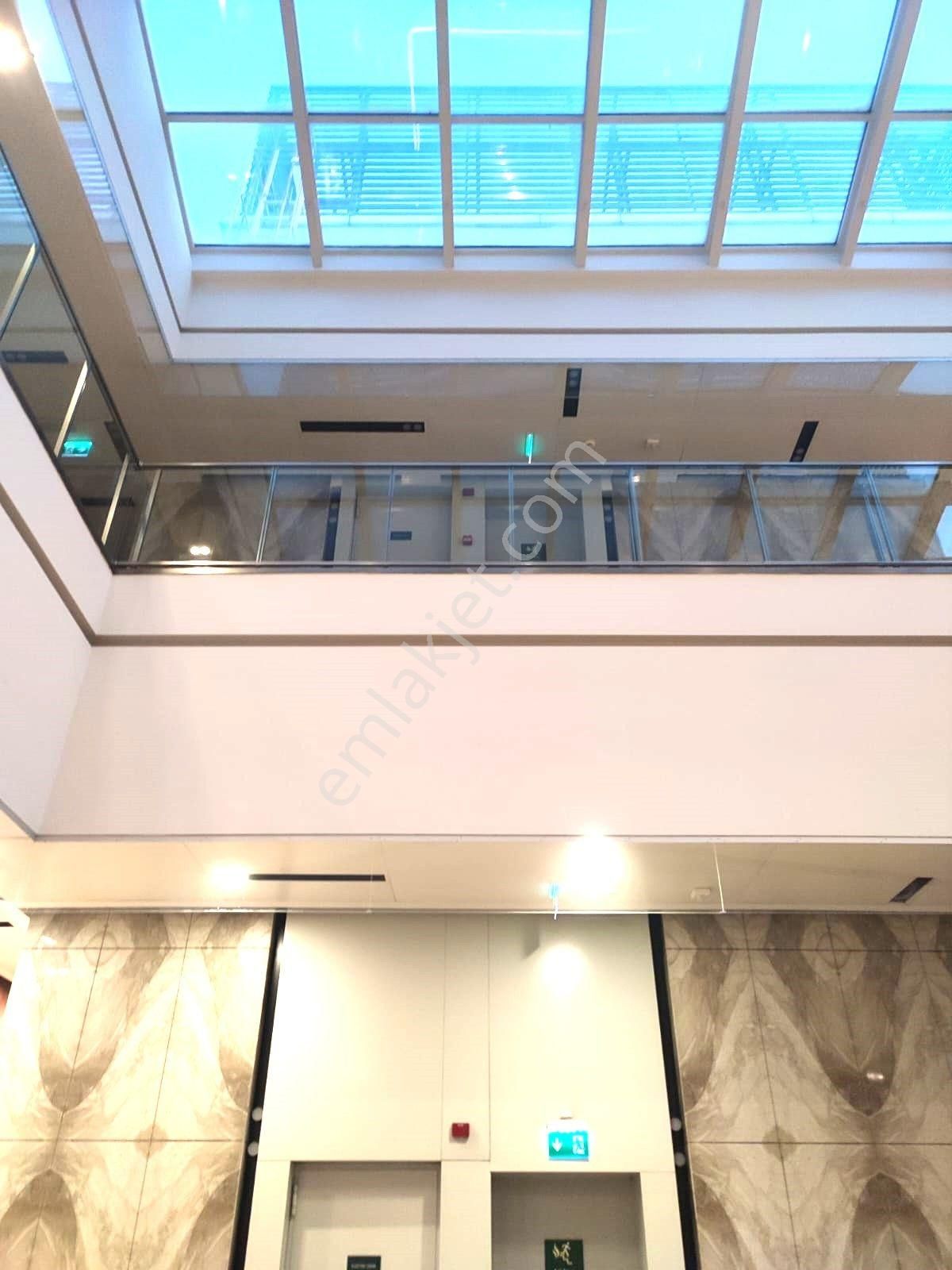 Suna Tabakçı'dan Nef 2 Haliç Kiralık 1+1 Loft Daire - Görsel 35