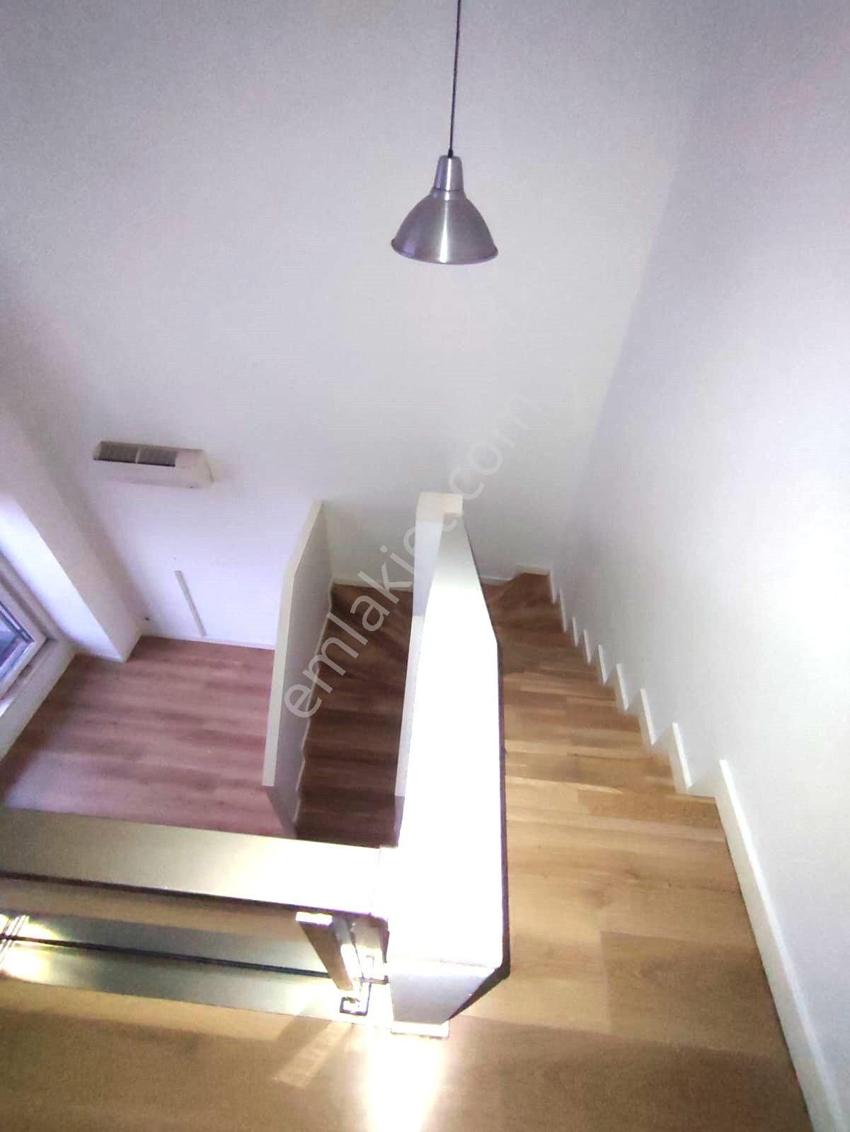 Suna Tabakçı'dan Nef 2 Haliç Kiralık 1+1 Loft Daire - Görsel 31