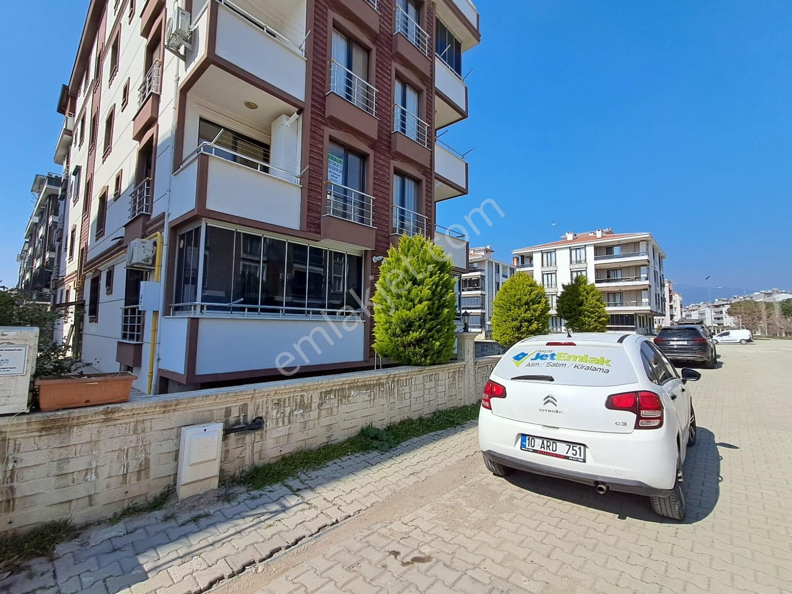 ▀ Tek Yetkili▄jet'ten Altınkum'da Ön Cephe Arakat Kullanışlı 1+1