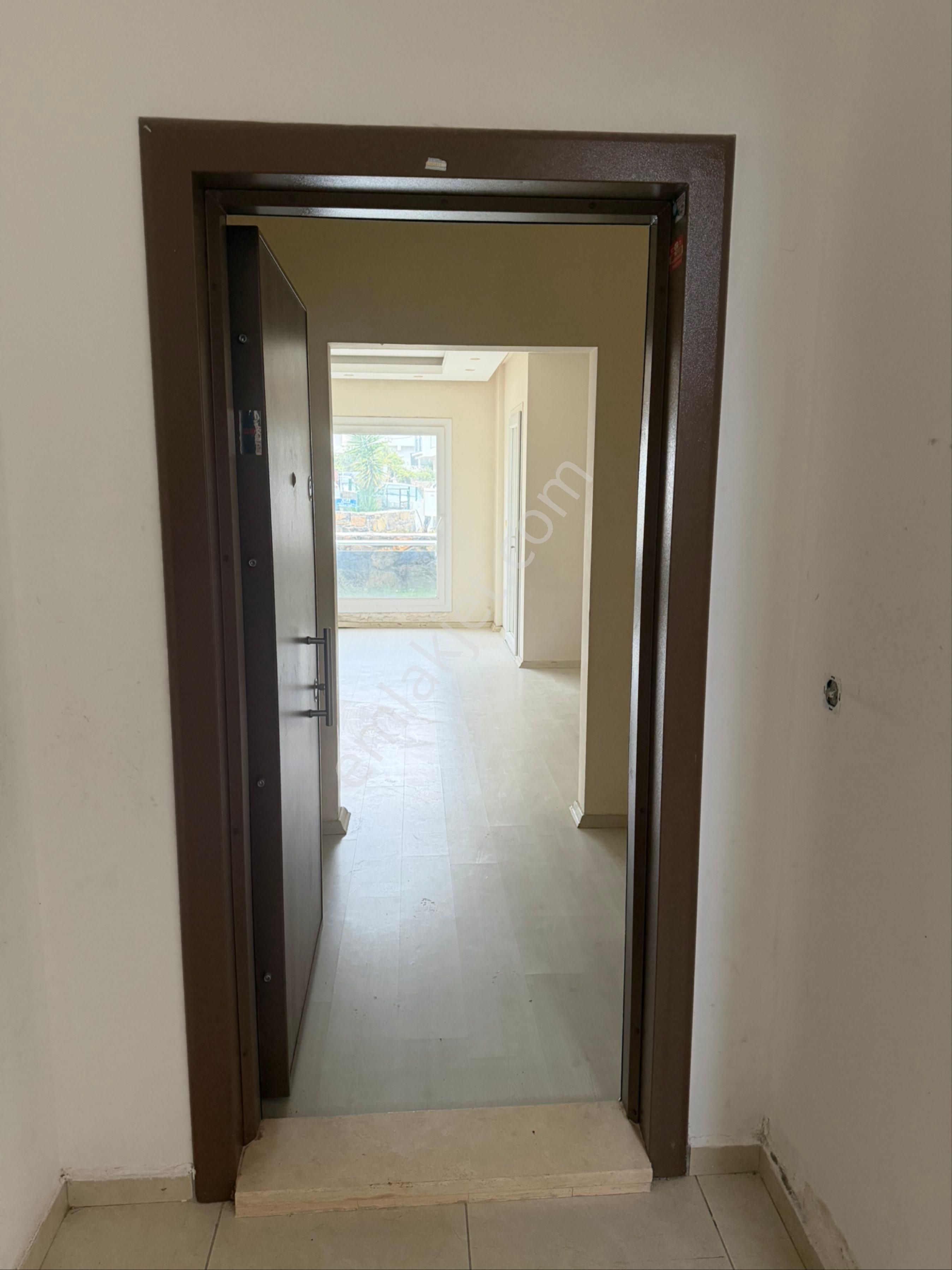 Muğla Bodrum Mumcular Mah. Merkezde 3+1 Geniş Daire İlanda !!! - Görsel 3