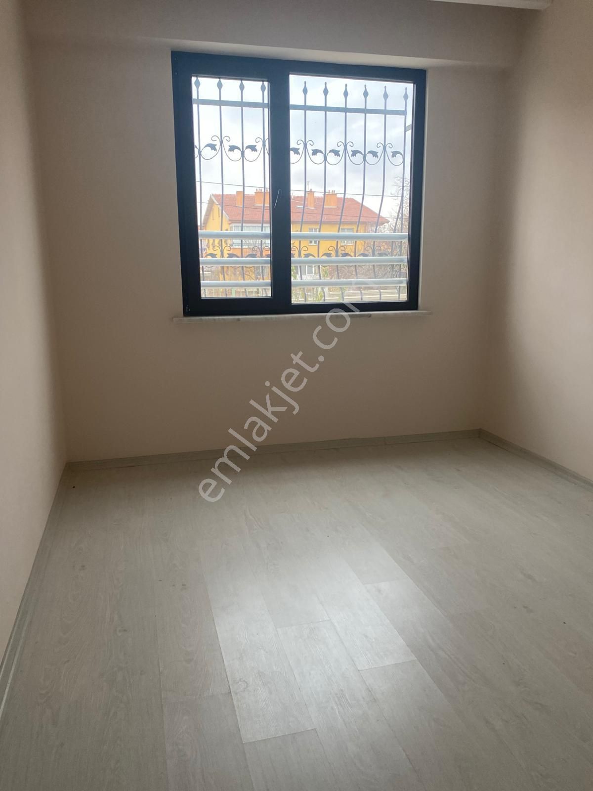 İsa Kavak Gayrimenkul'den Hocacihan'da 2+1 Bahçe Katı Daire - Görsel 4