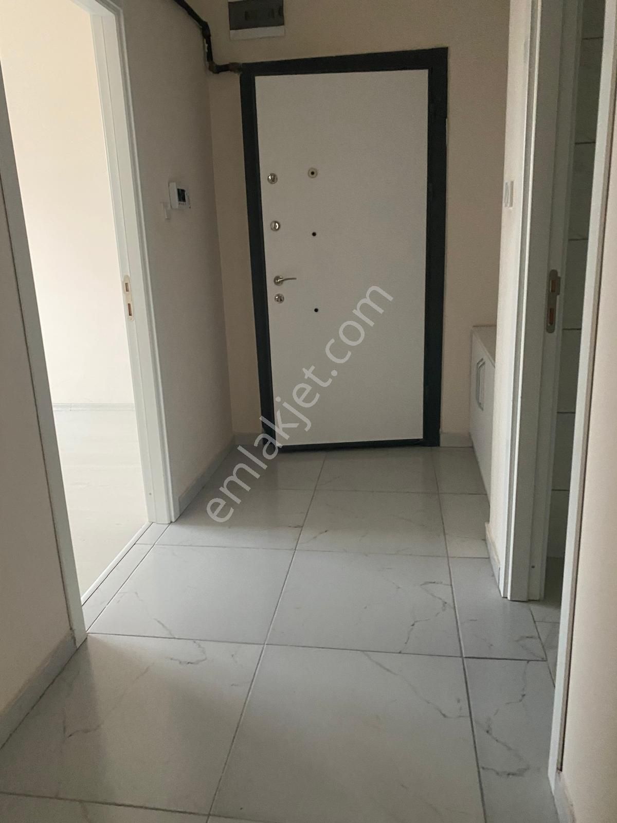 İsa Kavak Gayrimenkul'den Hocacihan'da 2+1 Bahçe Katı Daire