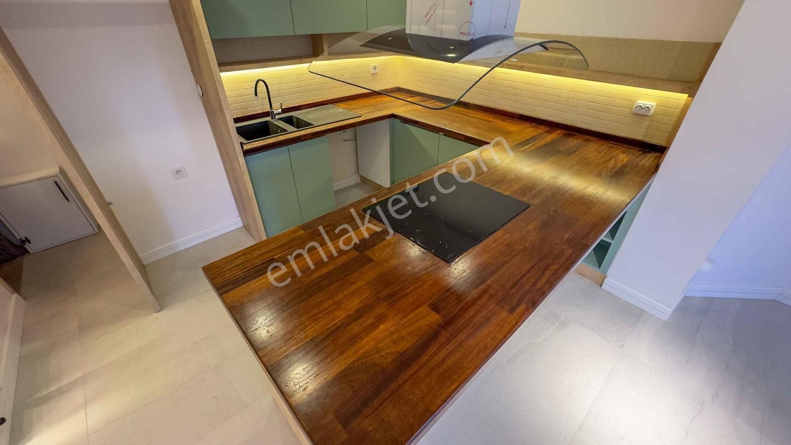 Kuşadası Soğucak’tasıfır Yapım 3+2 Tripleks Villa - Görsel 22