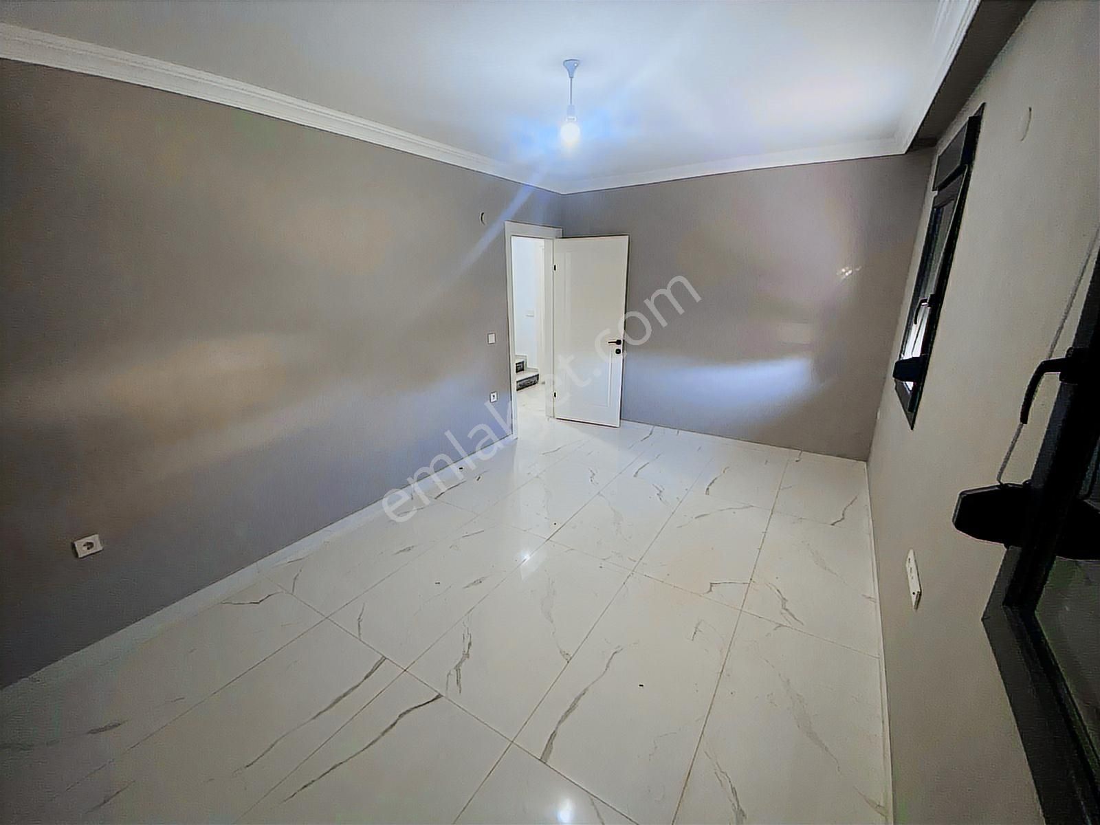 Rw Nefes'ten Altınova'da Denize 100 Metre Mesafede 5+1 Villa - Görsel 19