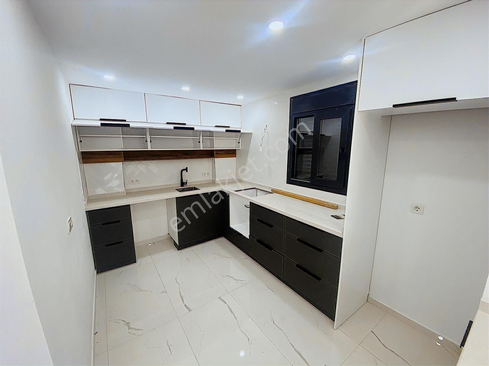 Rw Nefes'ten Altınova'da Denize 100 Metre Mesafede 5+1 Villa - Görsel 25