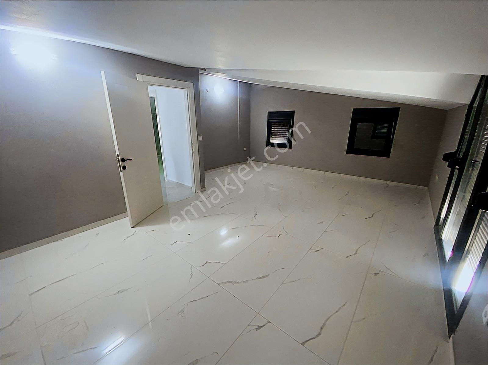 Rw Nefes'ten Altınova'da Denize 100 Metre Mesafede 5+1 Villa - Görsel 2