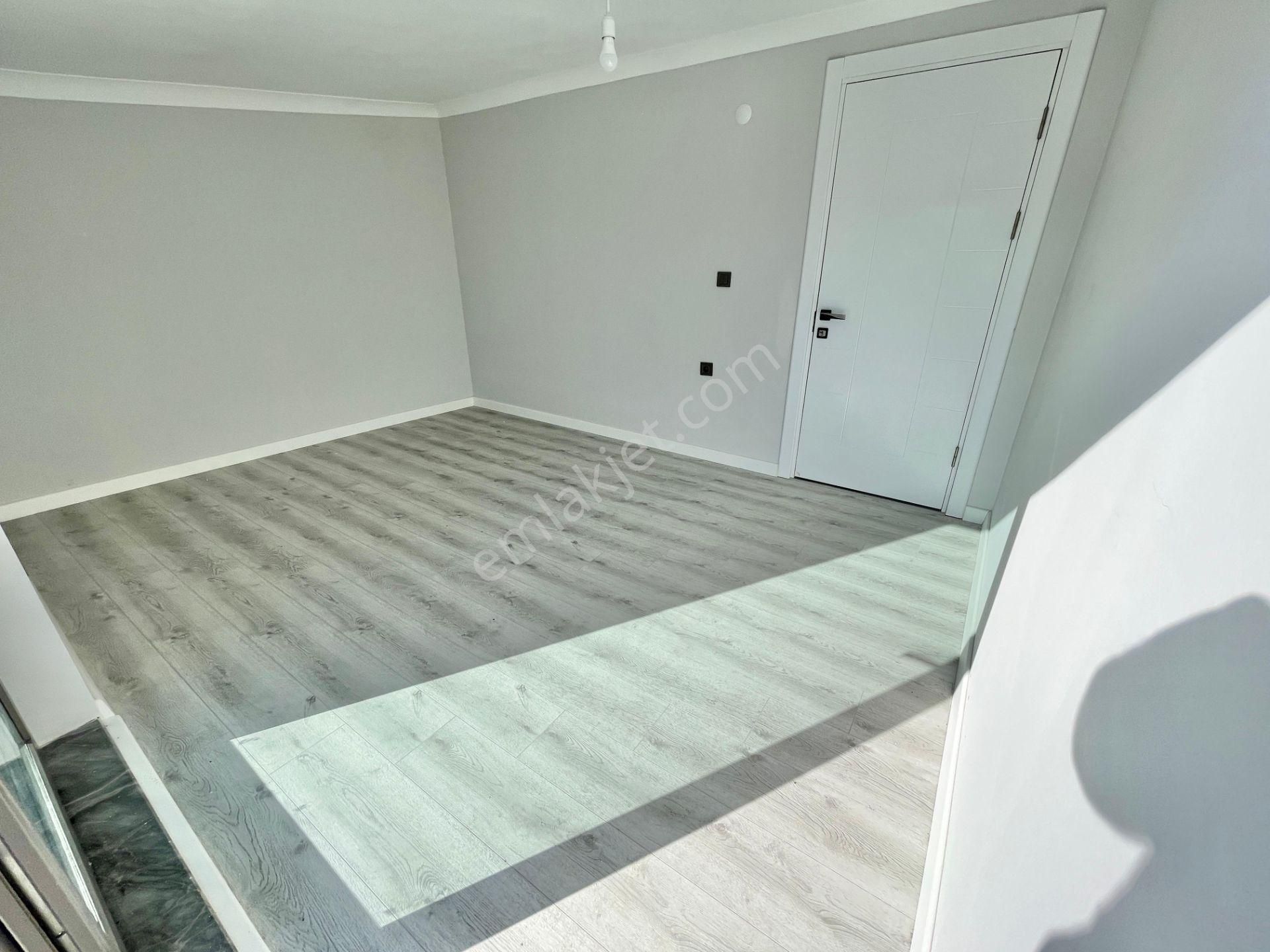 Berkay Demirel'den Gürede Denize 300 Metre Sıfır 4+1 Villa - Görsel 28