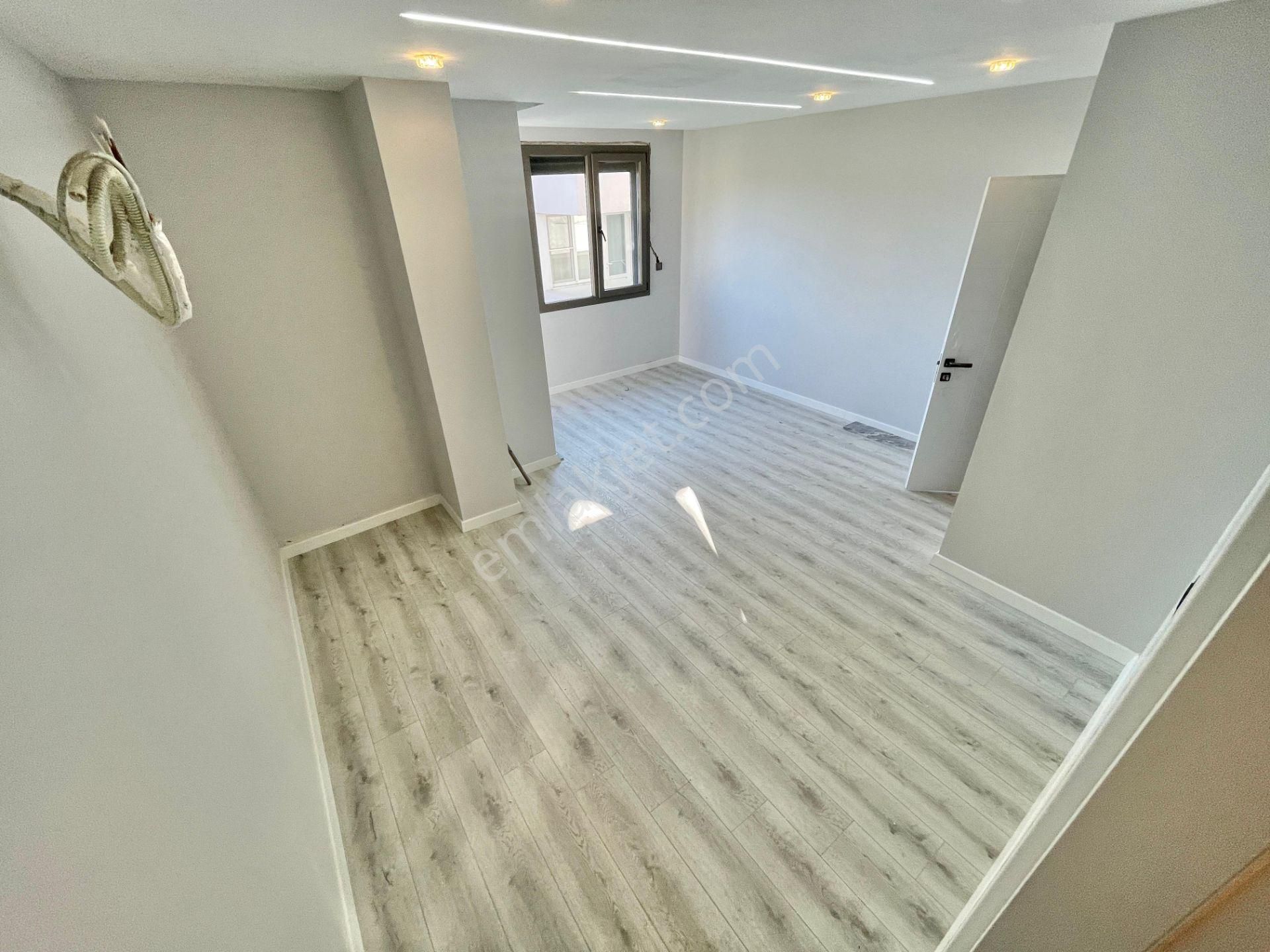 Berkay Demirel'den Gürede Denize 300 Metre Sıfır 4+1 Villa - Görsel 17