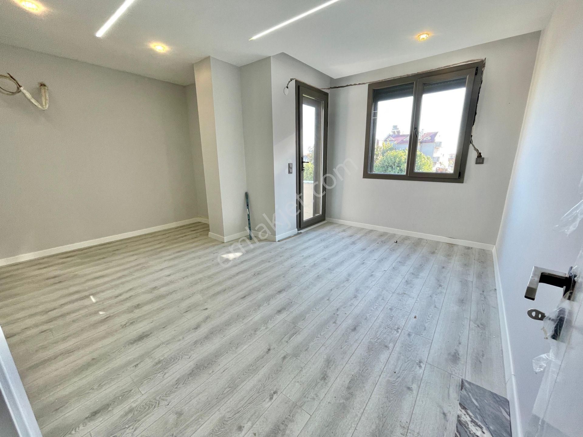 Berkay Demirel'den Gürede Denize 300 Metre Sıfır 4+1 Villa - Görsel 15