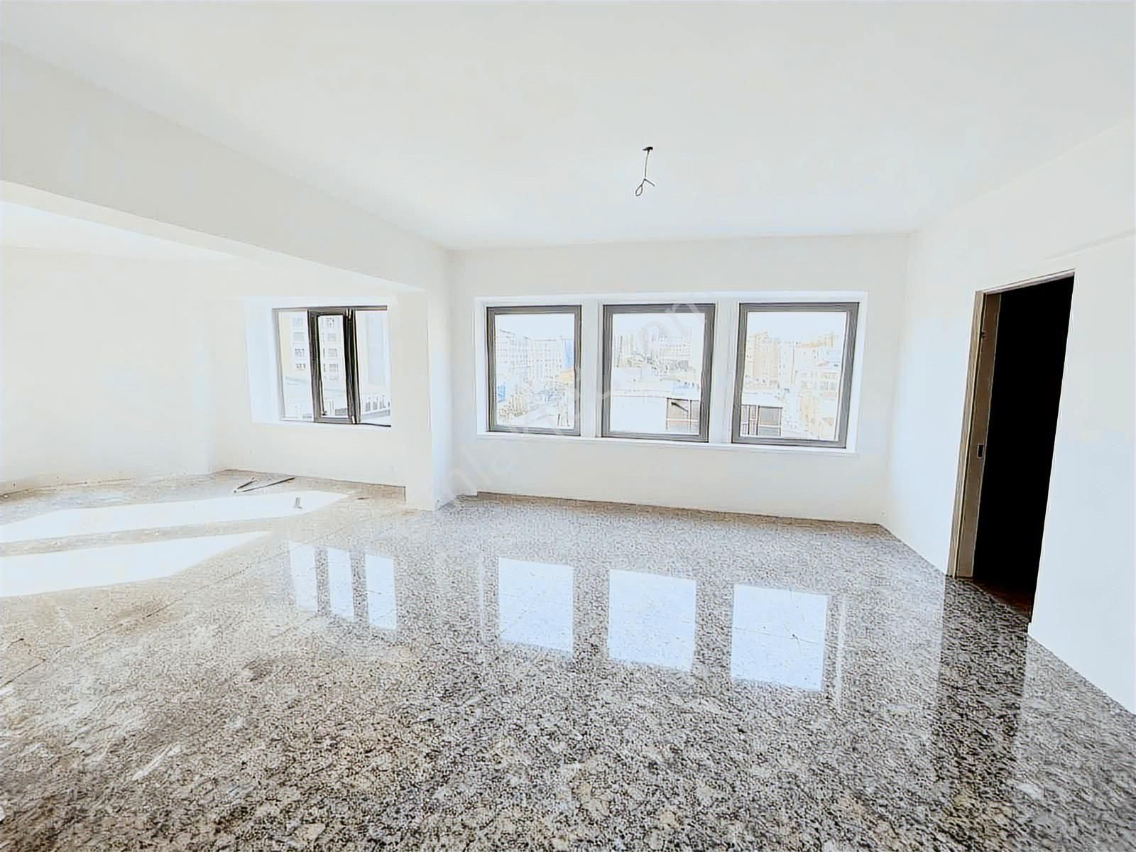 Kiralanabilir 4 Ofis Katı Ataşehir - Görsel 8