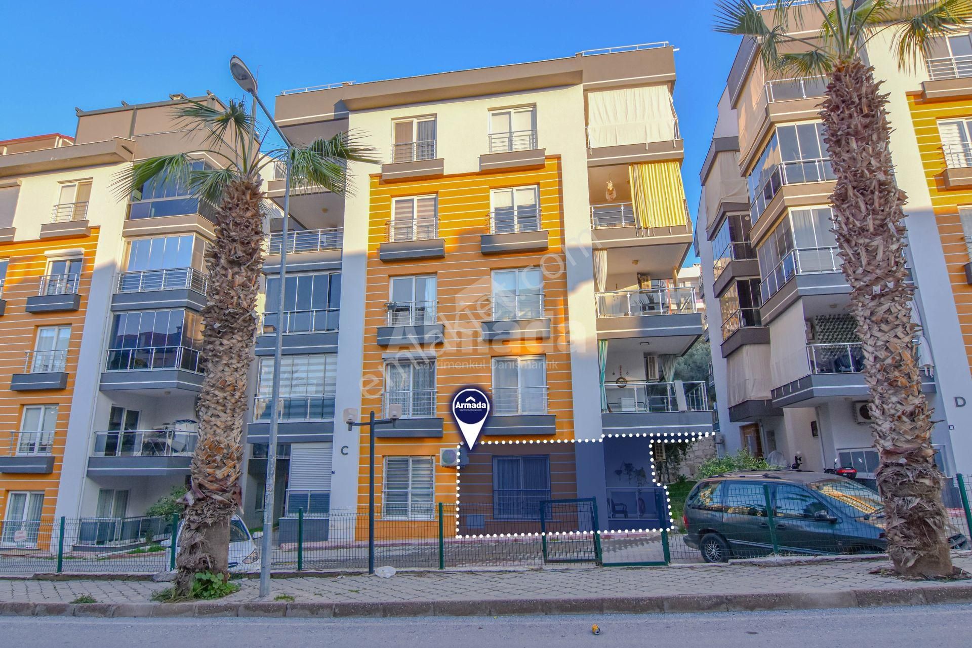 Kuşadası Ege Mahallesi Akkuş Konakları Satılık 3+1 Daire