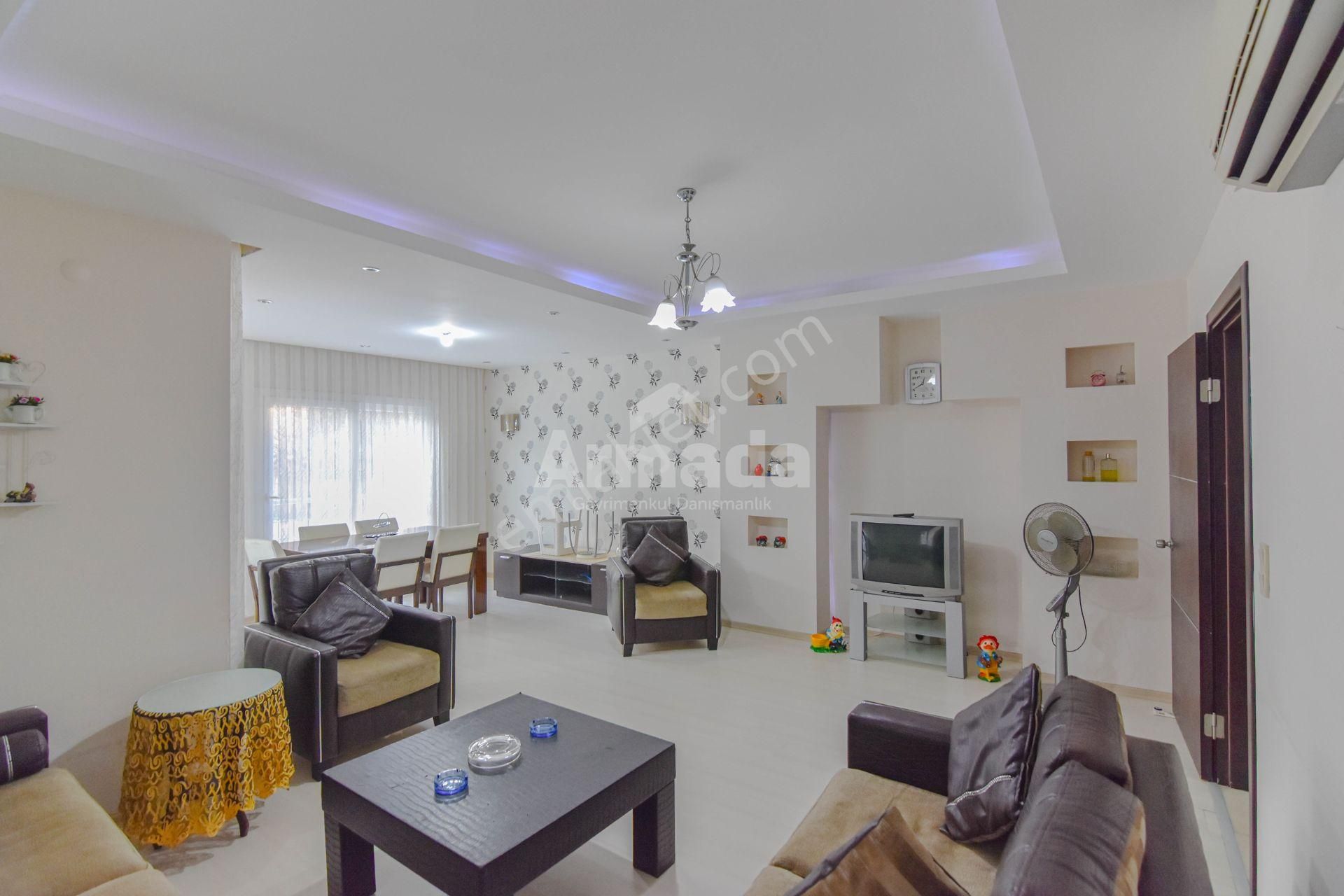 Kuşadası Ege Mahallesi Akkuş Konakları Satılık 3+1 Daire - Görsel 3