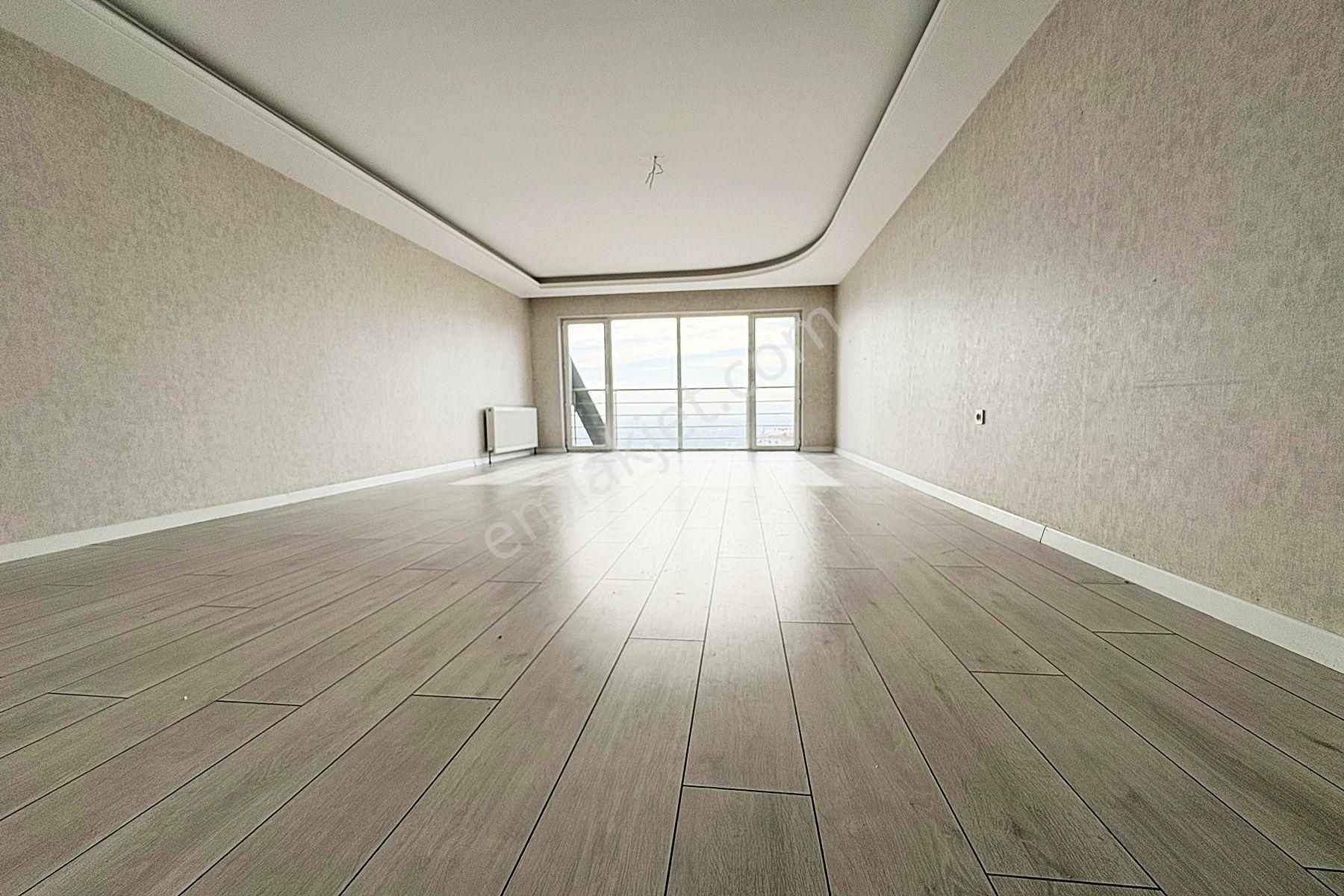 Pamuklar'da Site İçerisinde 24. Kat 4+1 Ankara Manzaralı 200m2 Kiralık Daire - Görsel 3