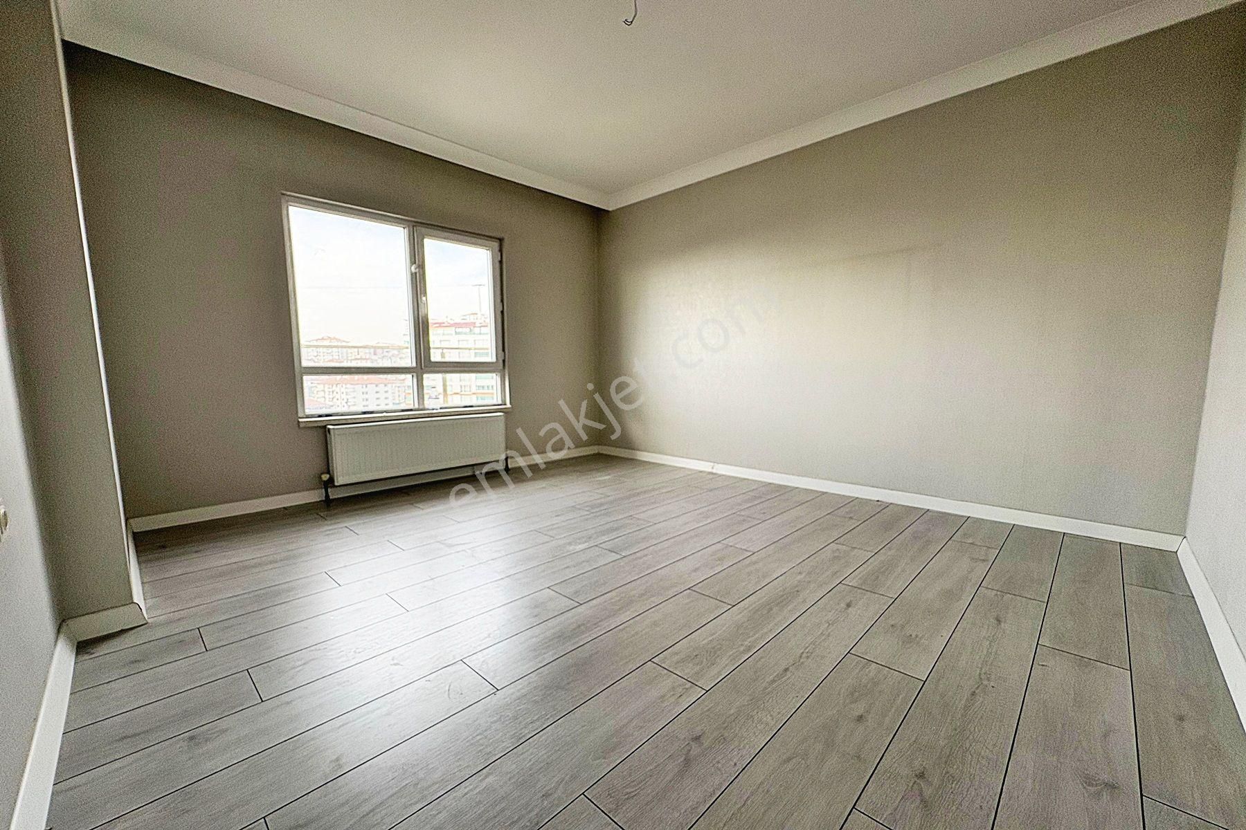 Pamuklar'da Site İçerisinde 24. Kat 4+1 Ankara Manzaralı 200m2 Kiralık Daire - Görsel 23