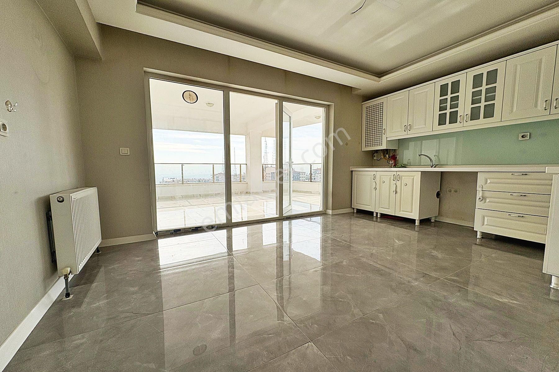 Pamuklar'da Site İçerisinde 24. Kat 4+1 Ankara Manzaralı 200m2 Kiralık Daire - Görsel 4