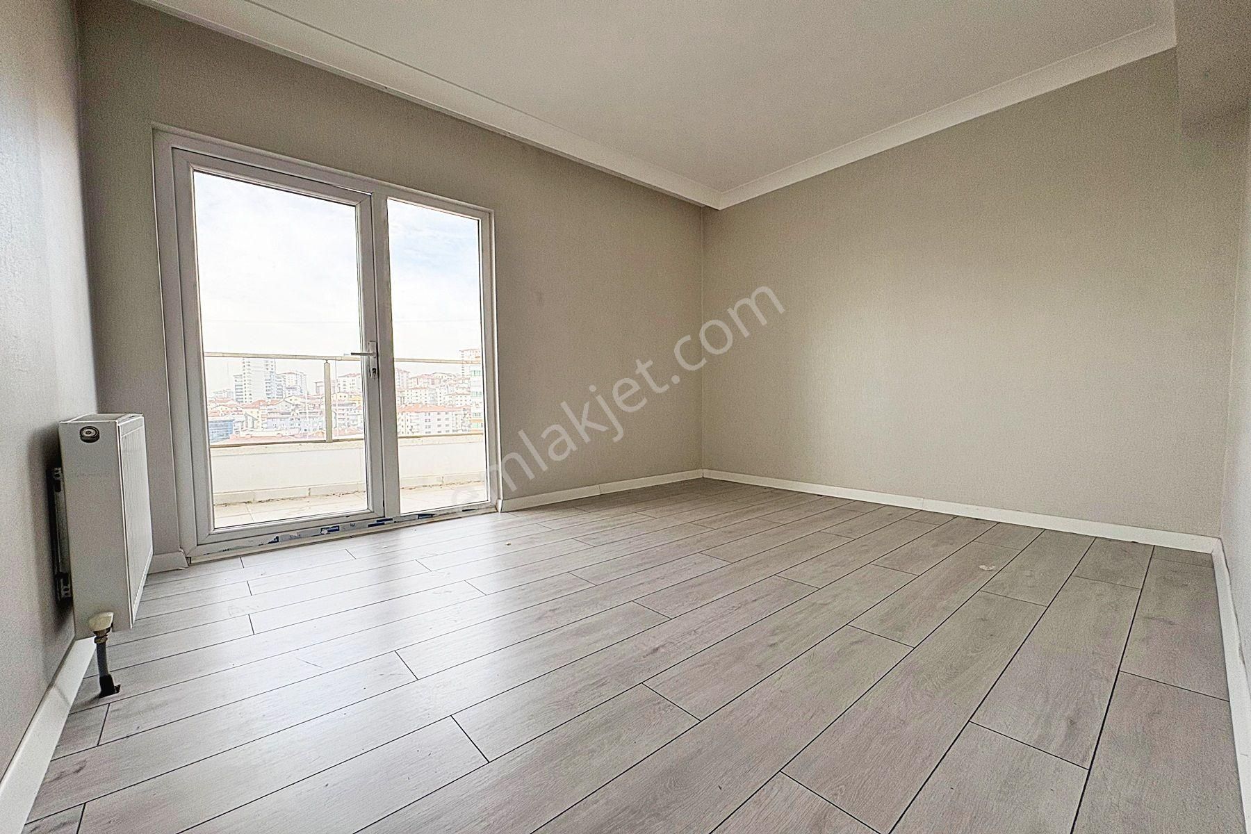 Pamuklar'da Site İçerisinde 24. Kat 4+1 Ankara Manzaralı 200m2 Kiralık Daire - Görsel 19