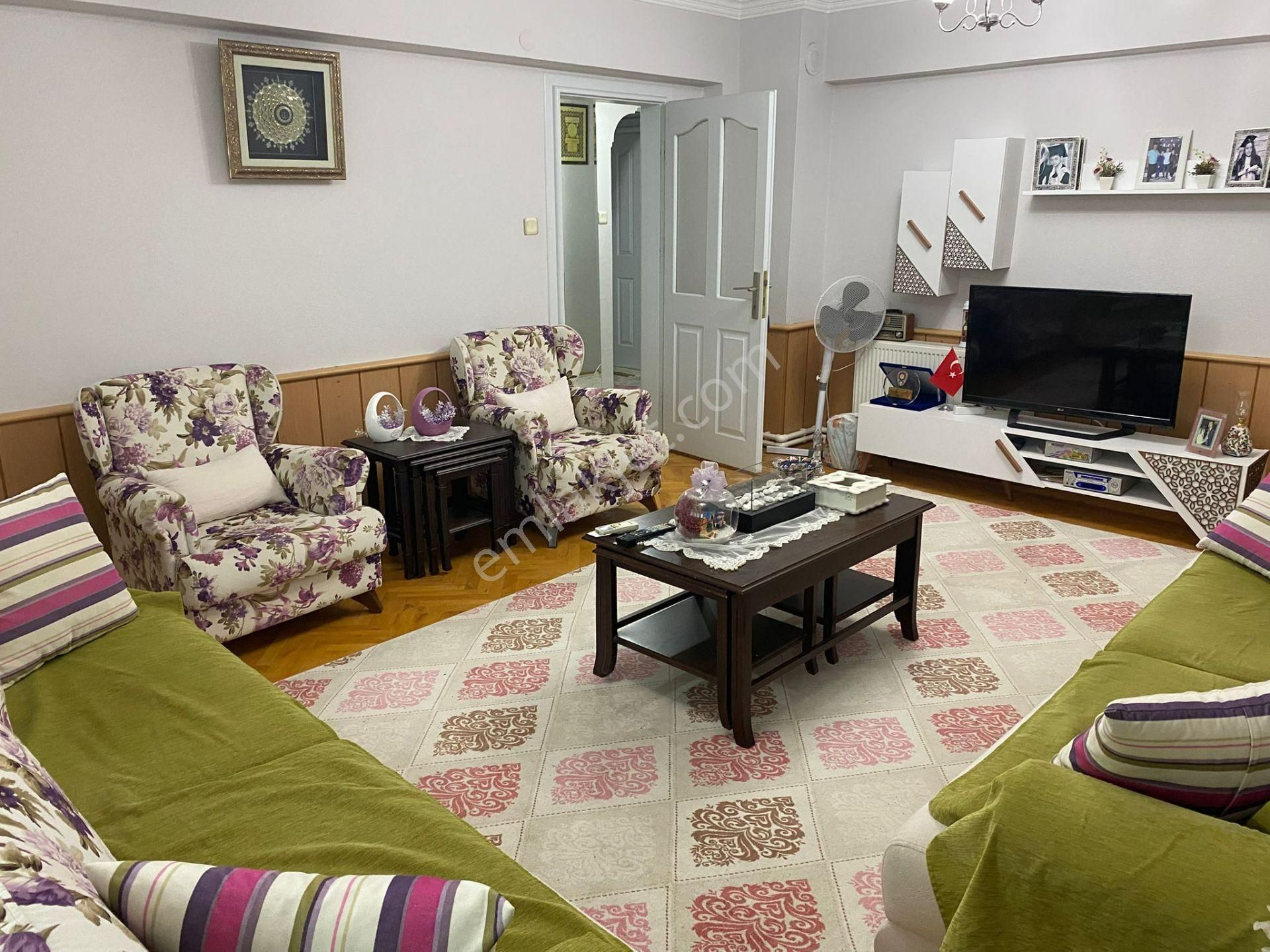 Cumhuriyet Mahallesinde Satılık Daire - Görsel 4