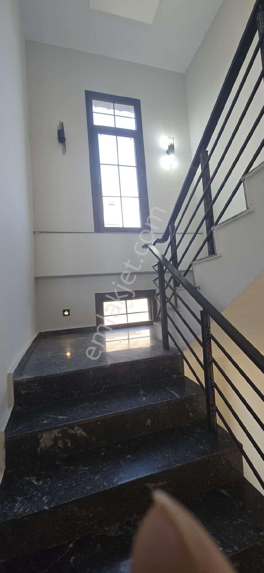 Adana Saricam Akkuyada İkiz Villa - Görsel 12