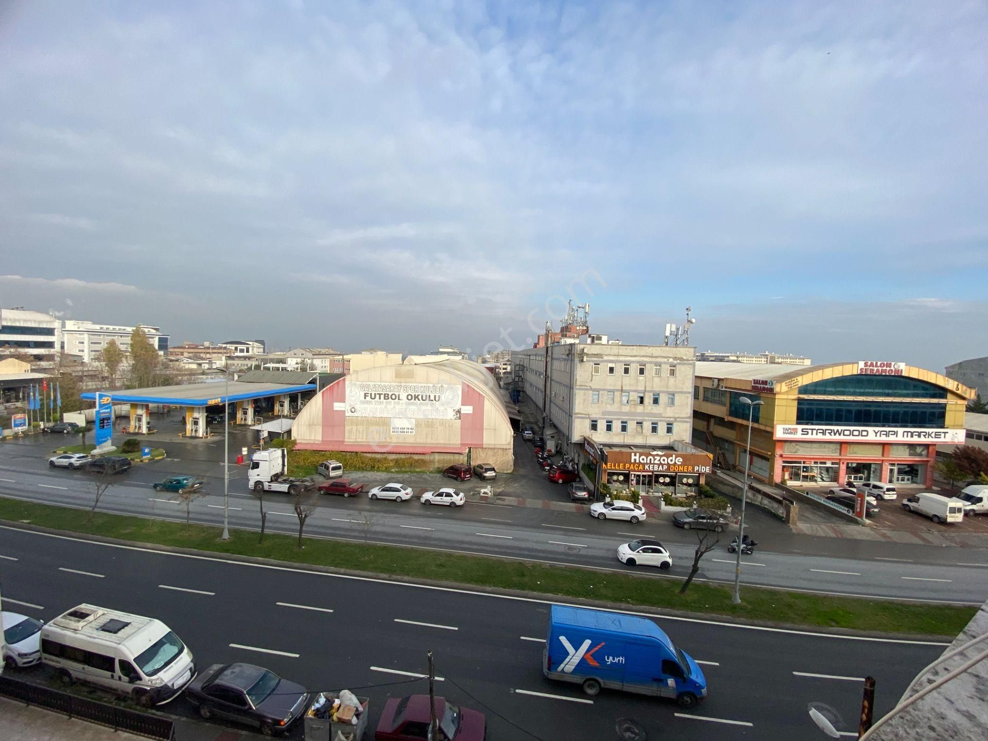 Lidya Emlak'tan 3+1 140m2 3 Cepheli Cadde Önü Satılık Daire - Görsel 6