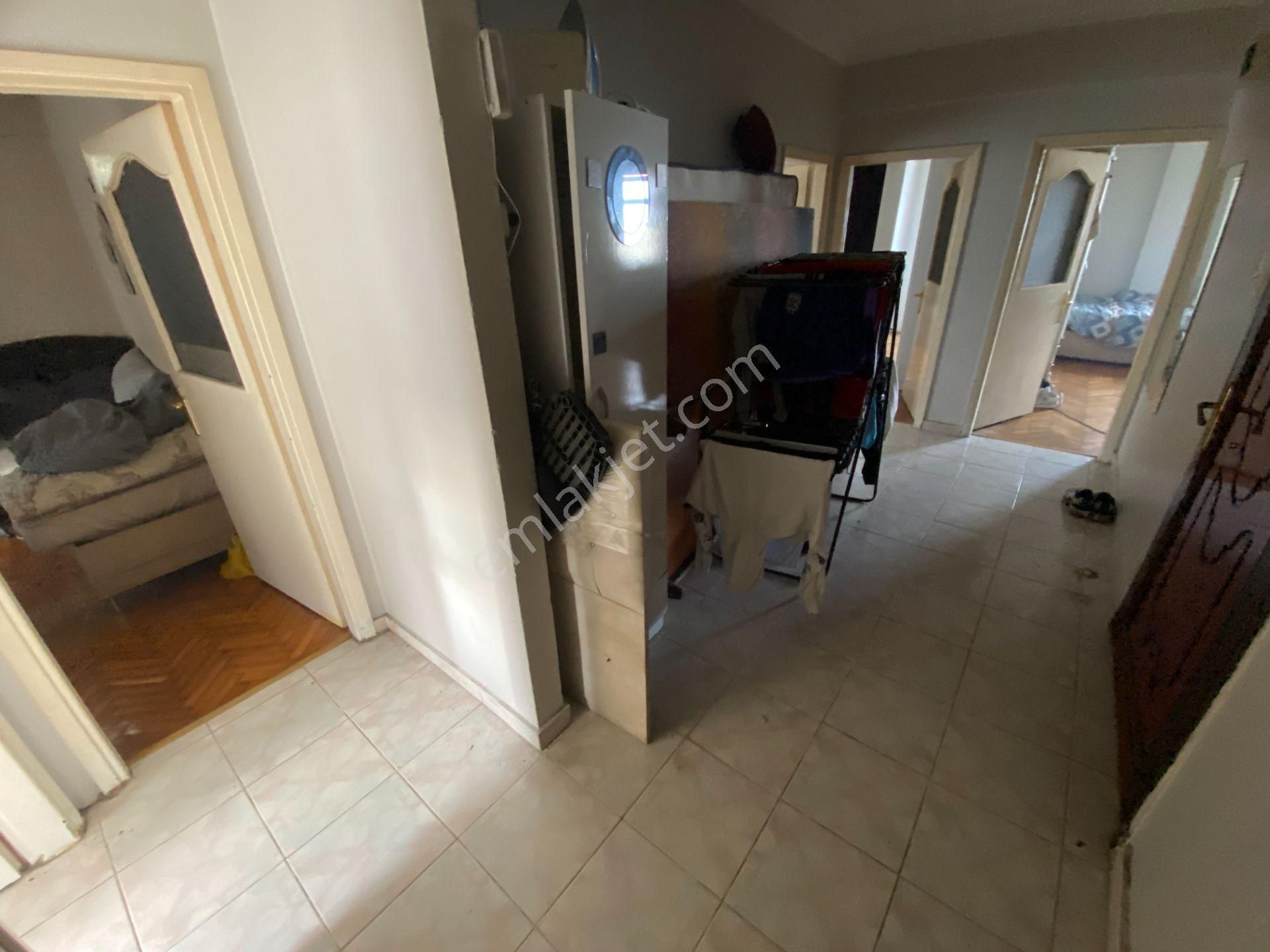 Lidya Emlak'tan 3+1 140m2 3 Cepheli Cadde Önü Satılık Daire - Görsel 16