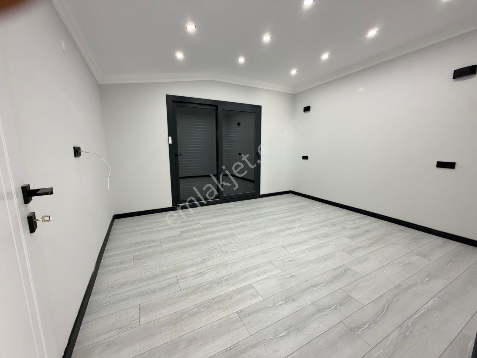 Didim Efelerde 4+1 Havuzlu Özel Otoparlı Ayrı Mutfaklı Tribleks - Görsel 6