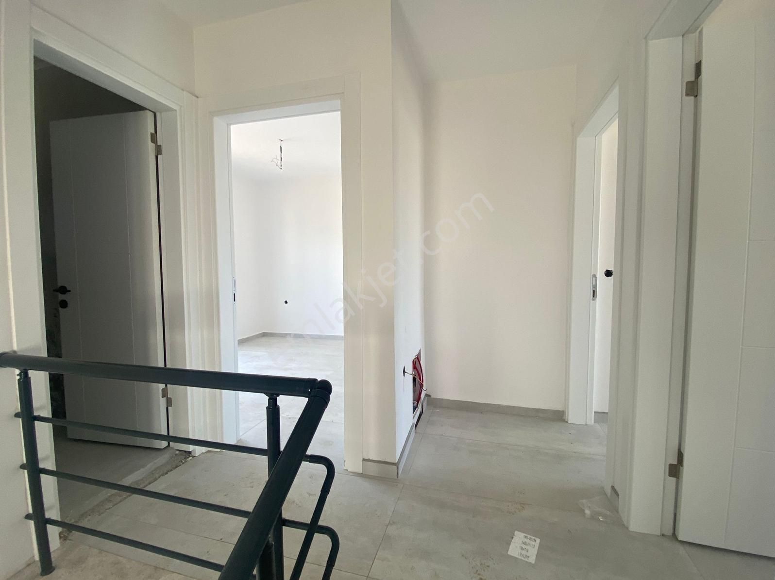 Rw Nefes'ten Altınova'da Site İçi 3+1 Müstakil Bahçeli Villa - Görsel 30