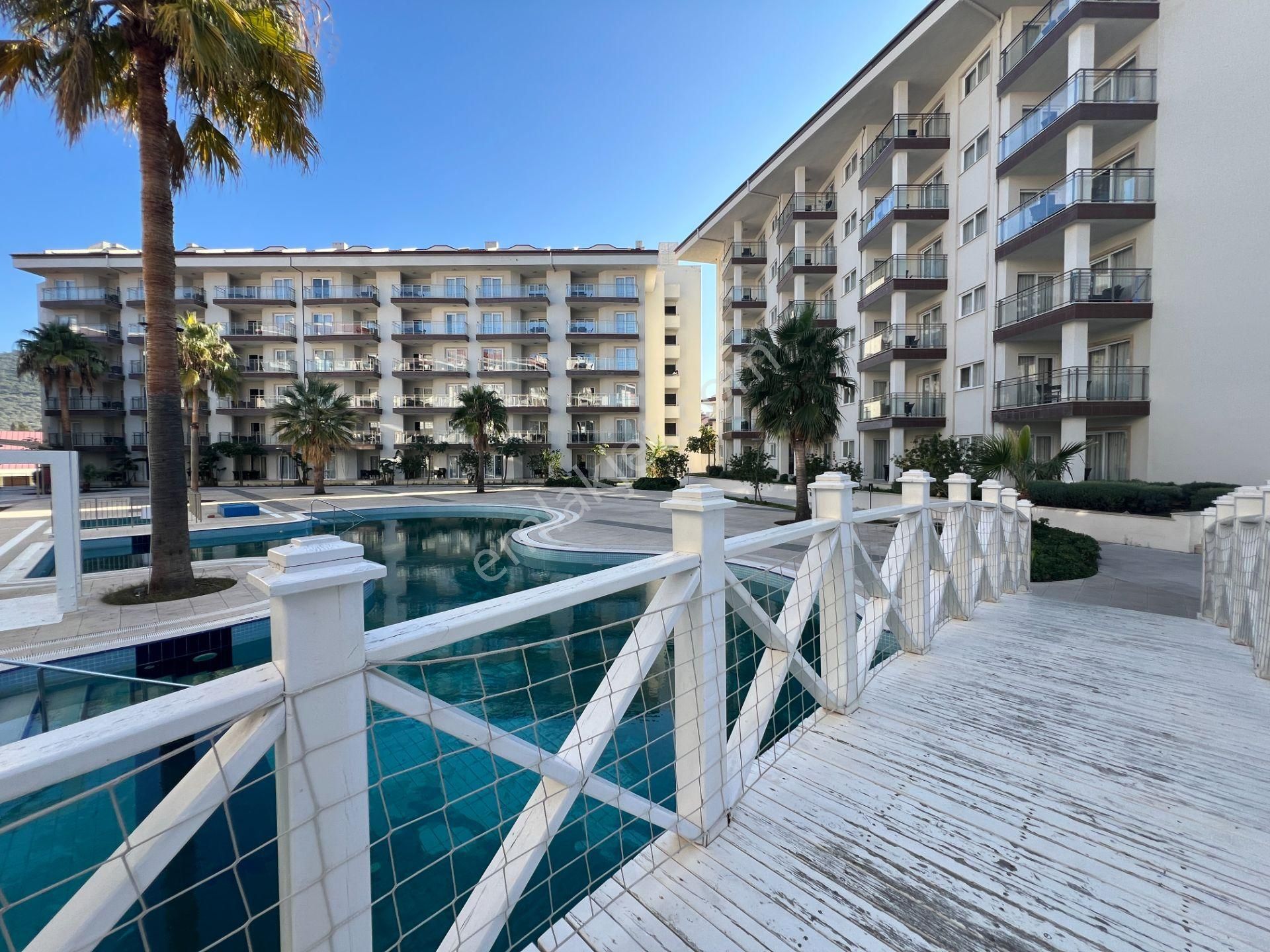 Kuşadası Marina, Ramada Deniz-havuz Manzaralı Satılık 2+1 Daire - Görsel 20